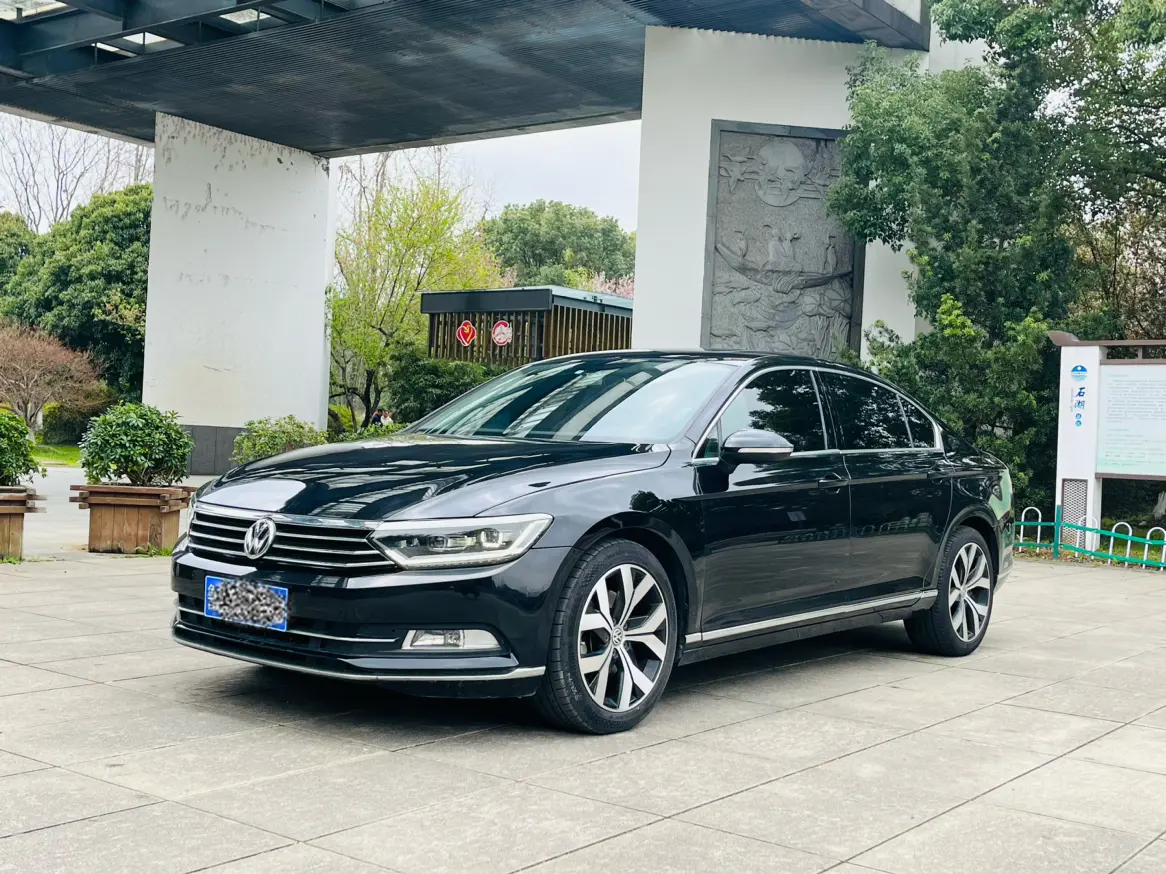 Volkswagen Magotan