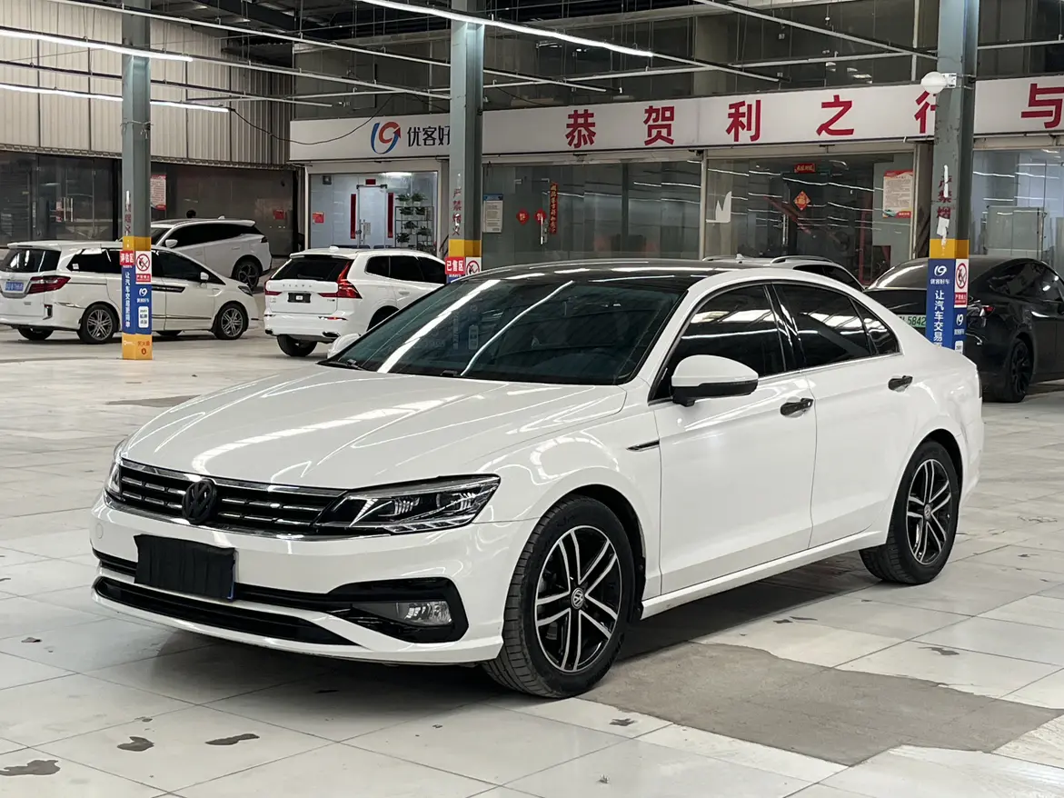 Volkswagen Lamando