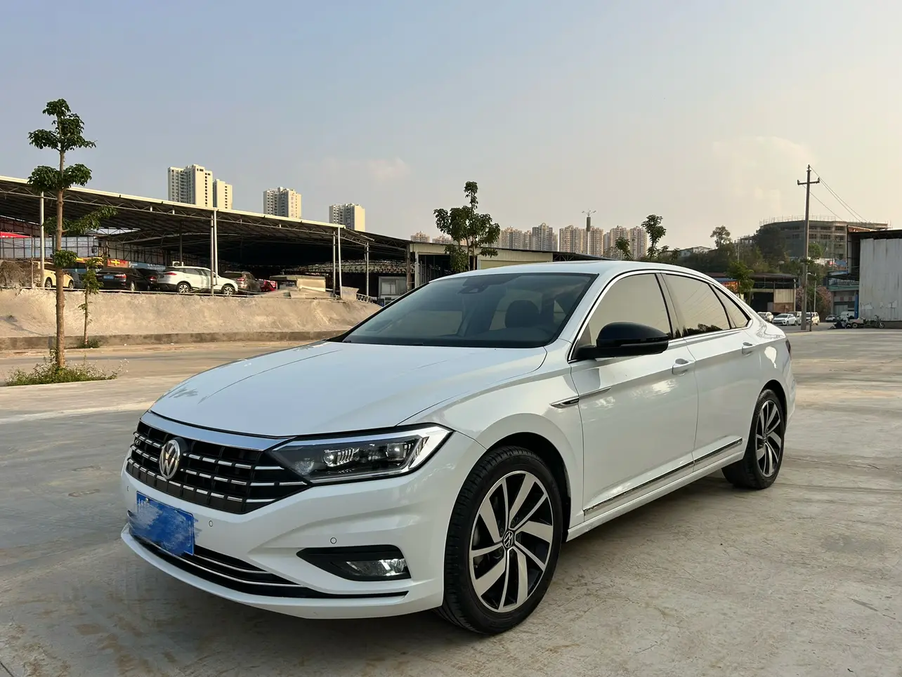 Volkswagen Sagitar