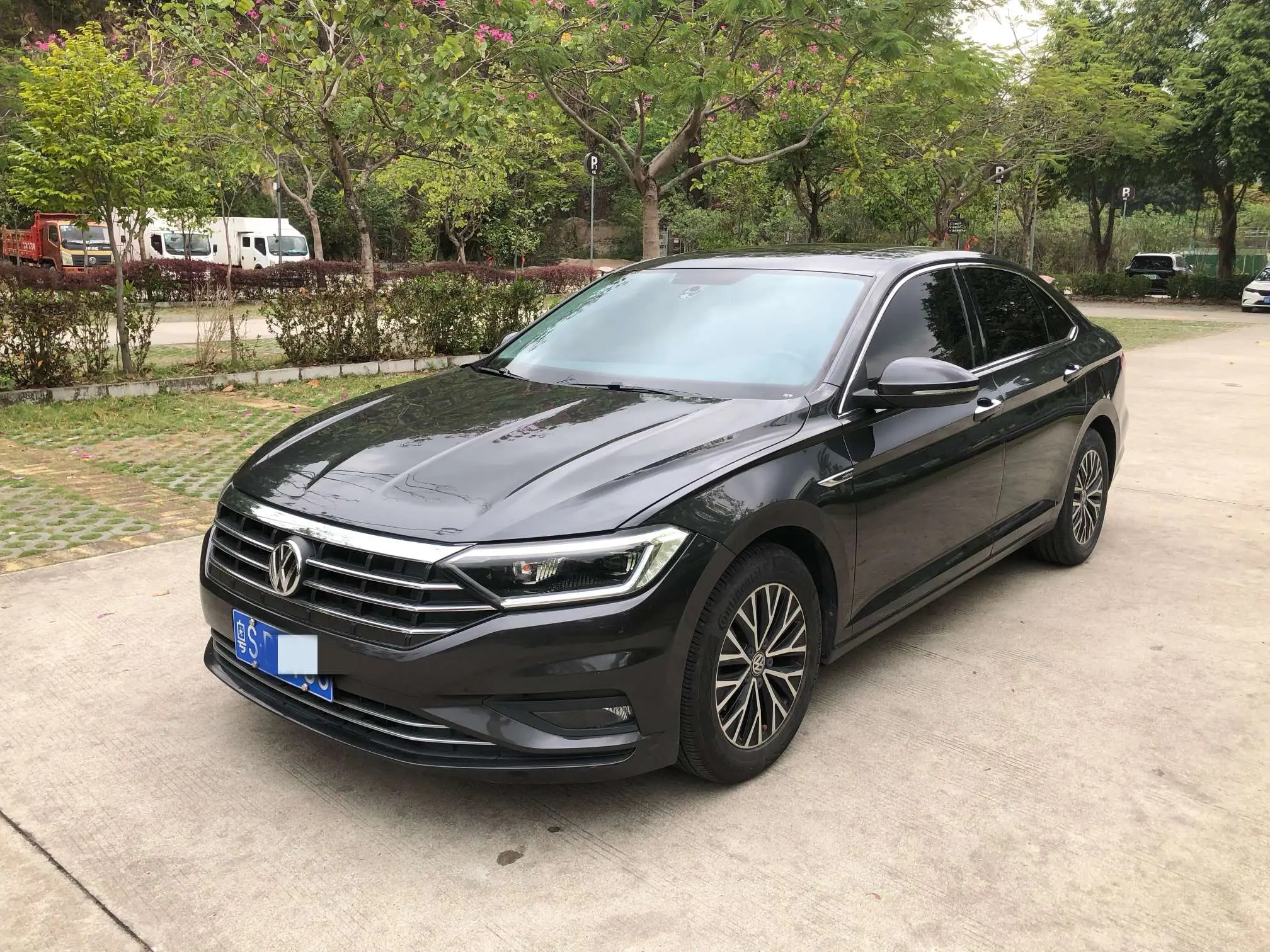 Volkswagen Sagitar