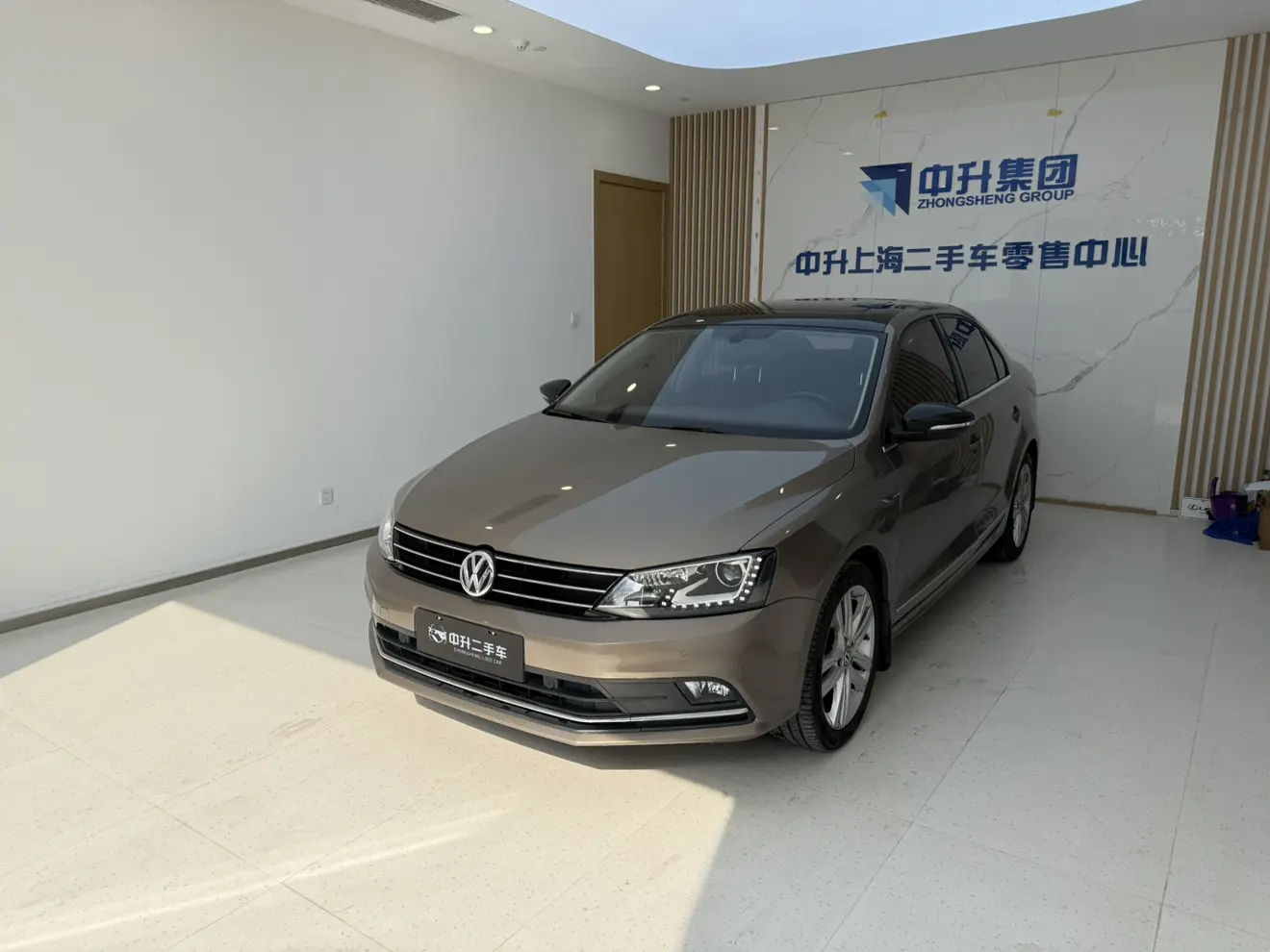 Volkswagen Sagitar