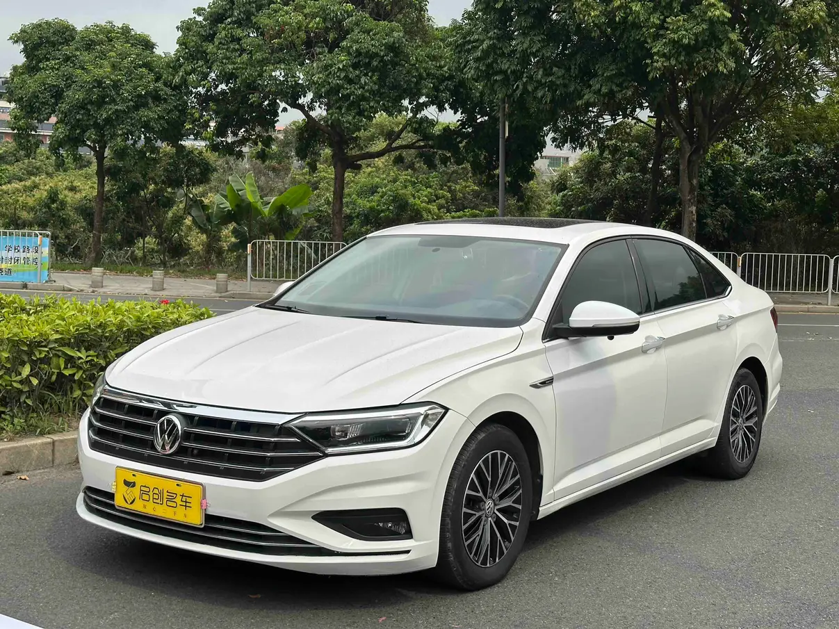 Volkswagen Sagitar