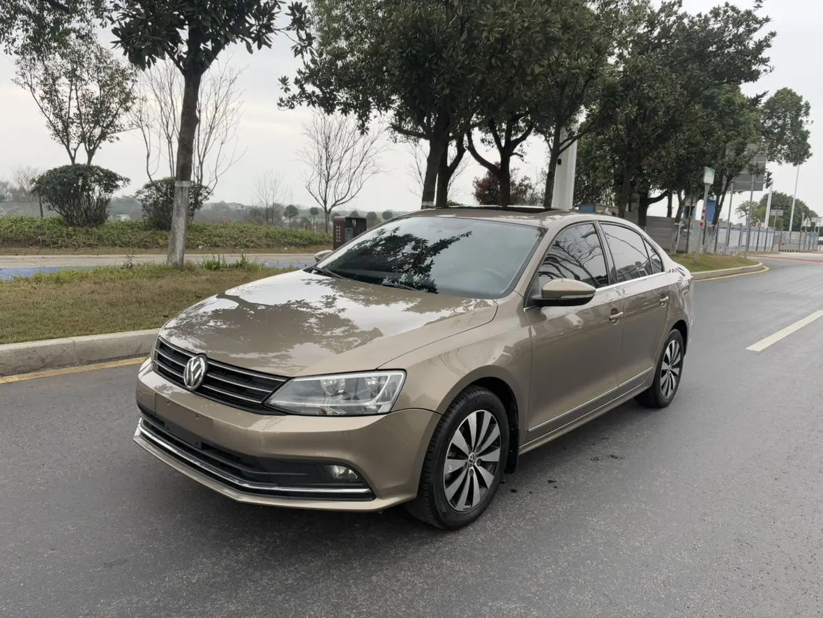 Volkswagen Sagitar