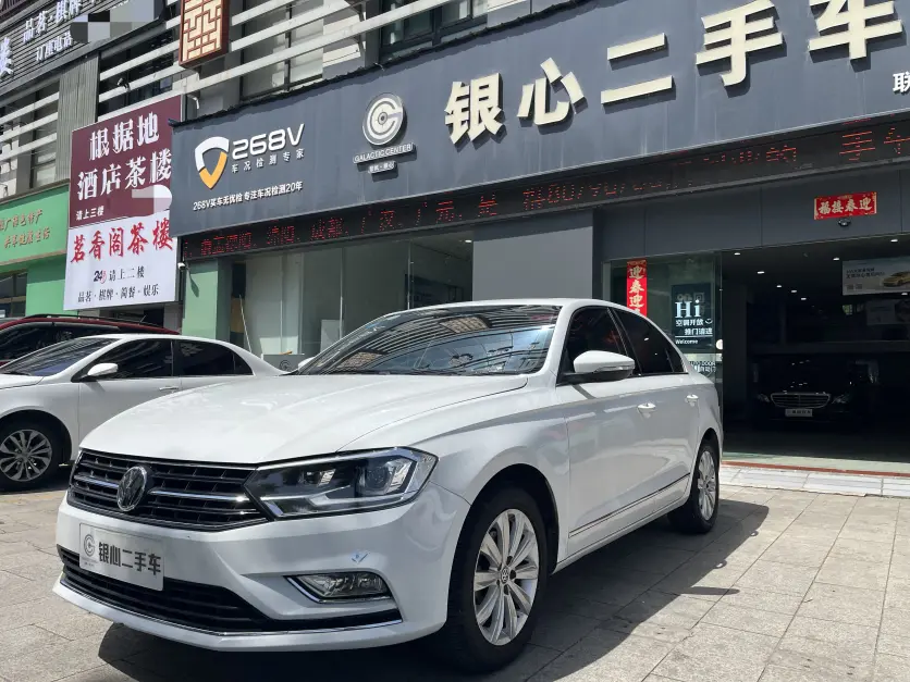 Volkswagen Bora  из Китая