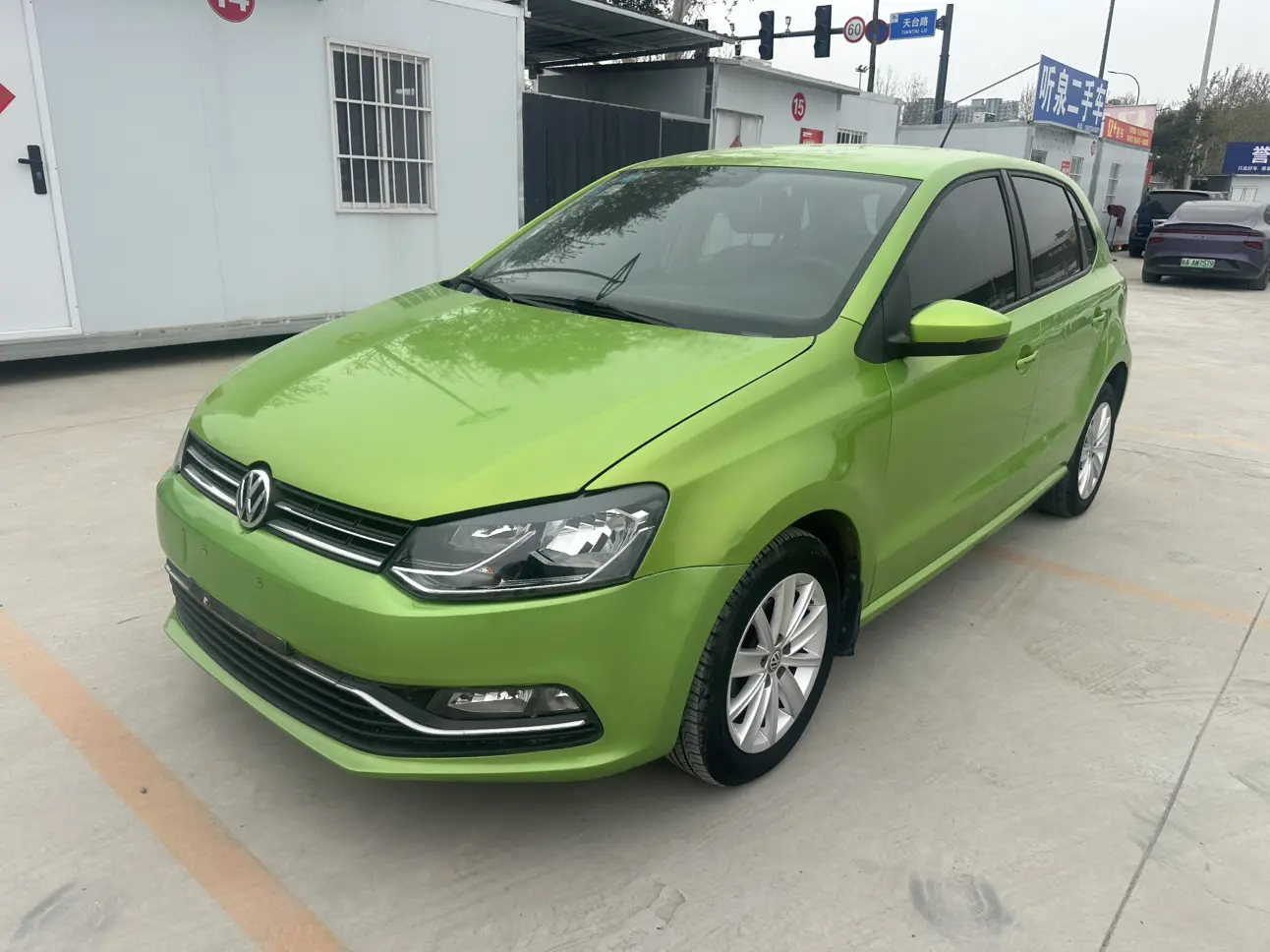 Volkswagen Polo  из Китая