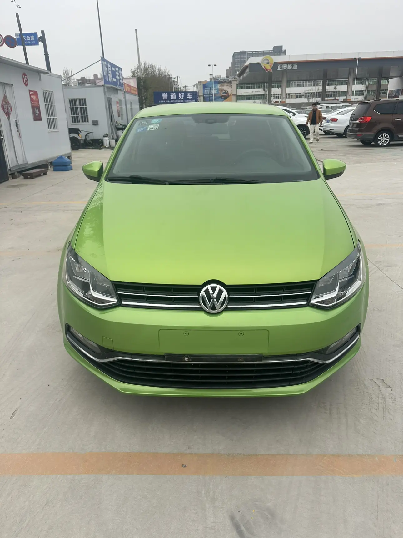 Volkswagen Polo  из Китая