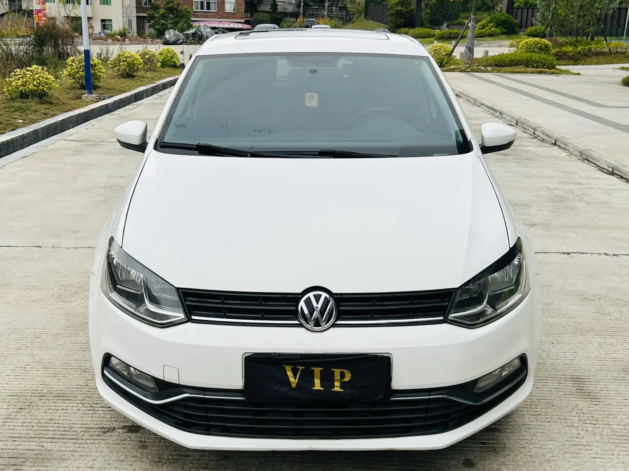 Volkswagen Polo  из Китая