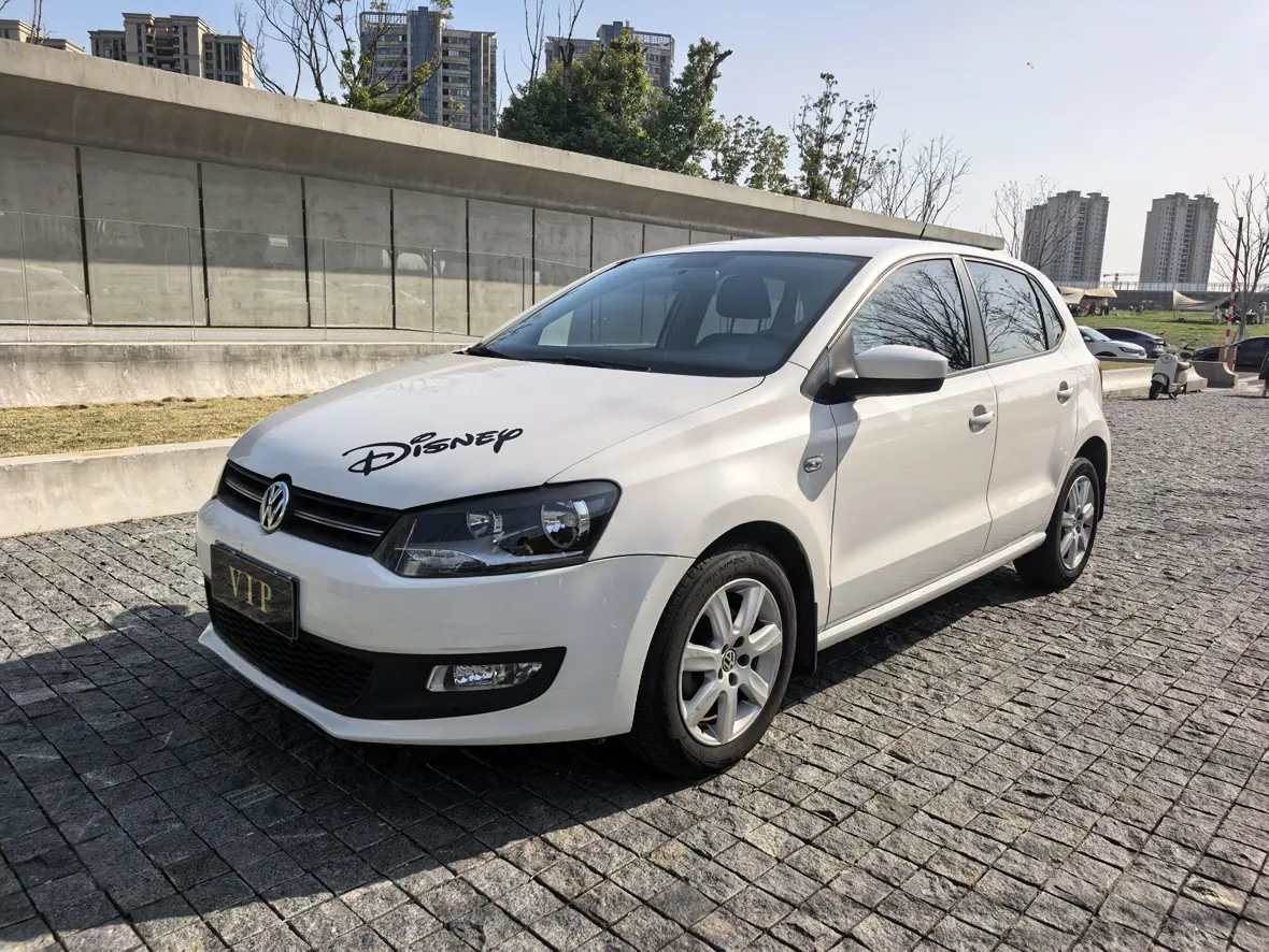 Volkswagen Polo  из Китая