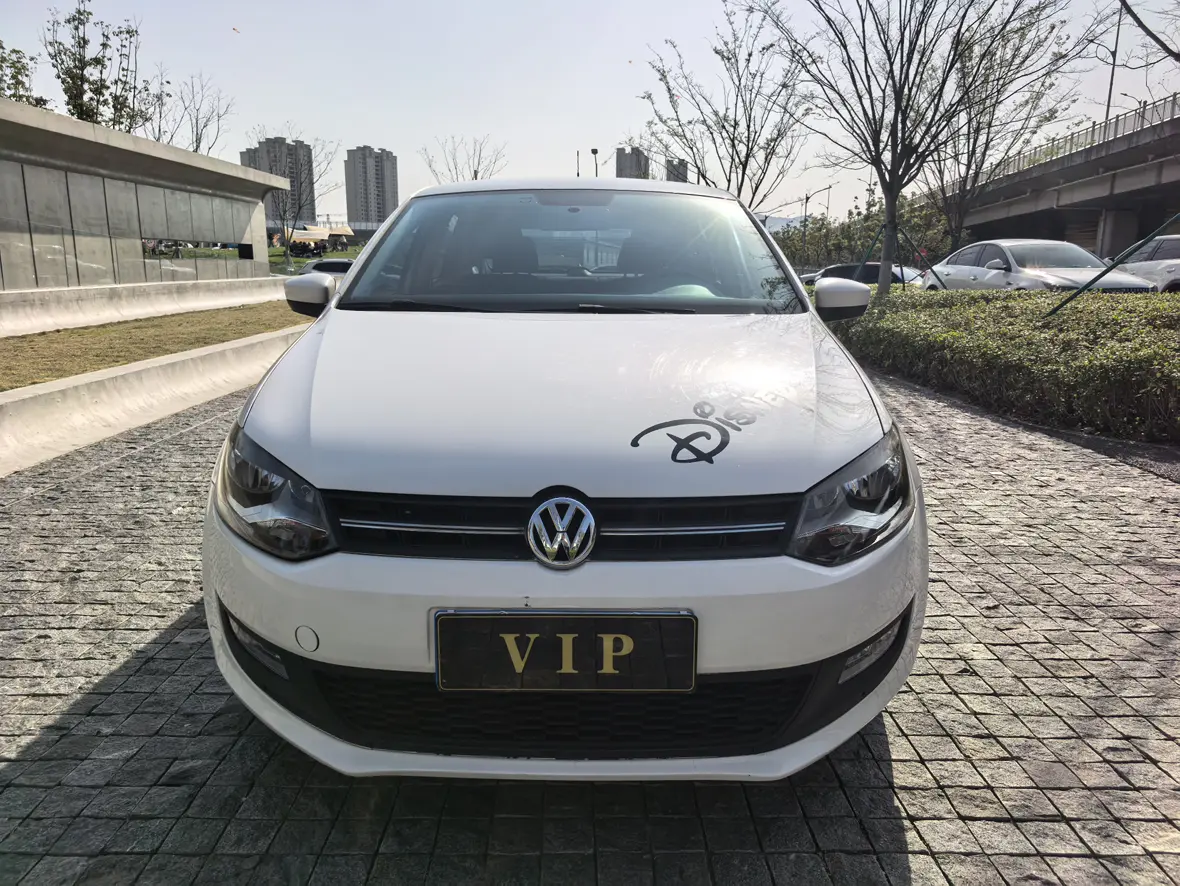 Volkswagen Polo  из Китая