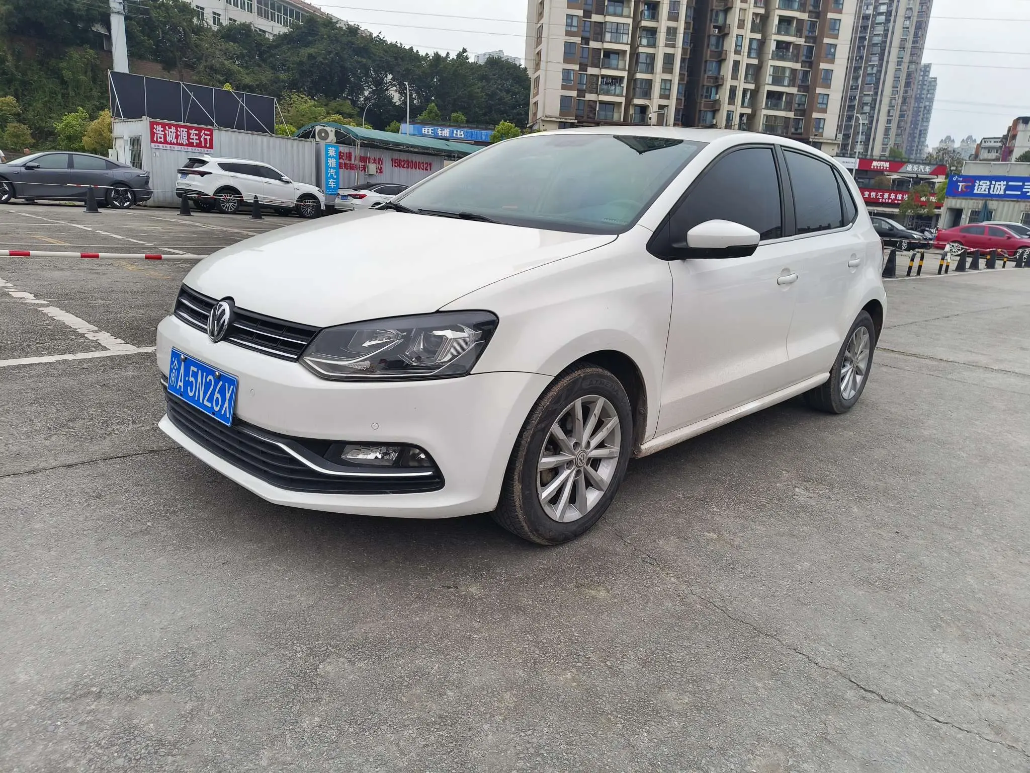 Volkswagen Polo  из Китая