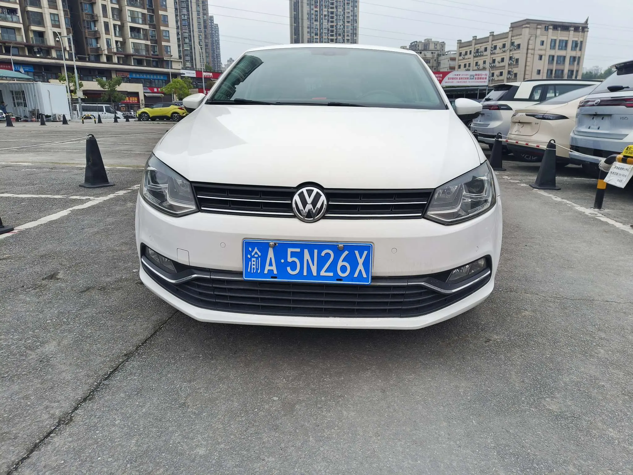 Volkswagen Polo  из Китая