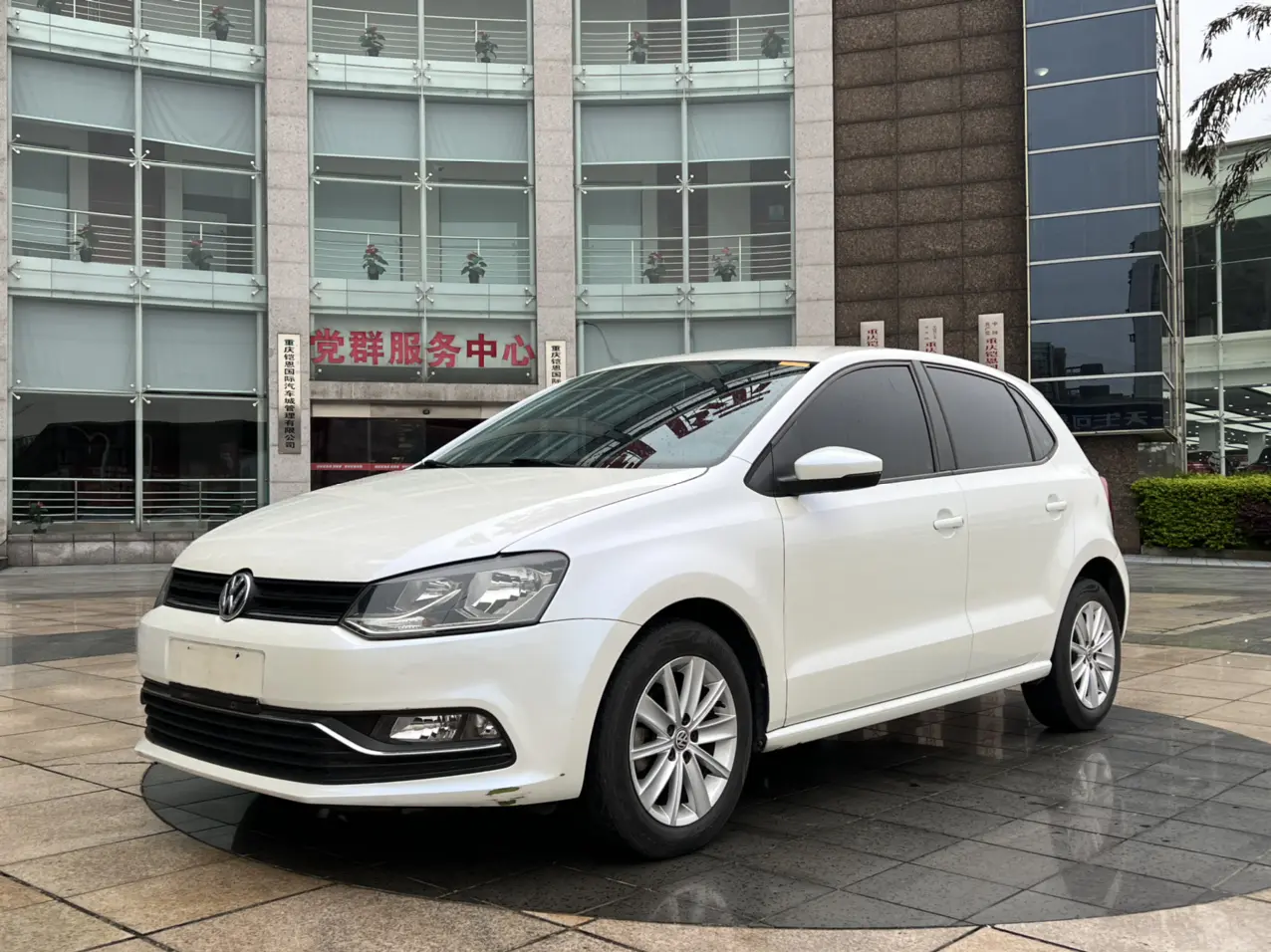 Volkswagen Polo  из Китая
