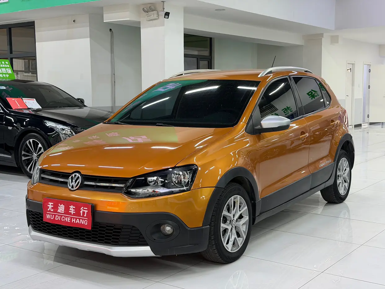Volkswagen Polo  из Китая