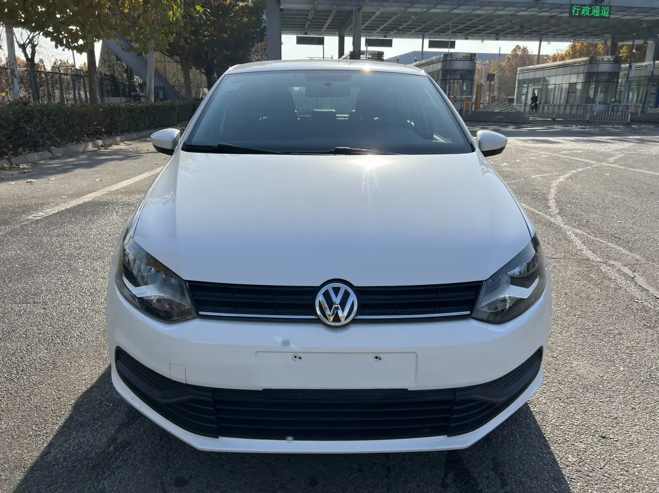 Volkswagen Polo  из Китая