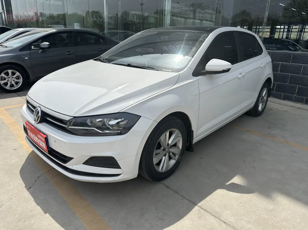 Volkswagen Polo  из Китая