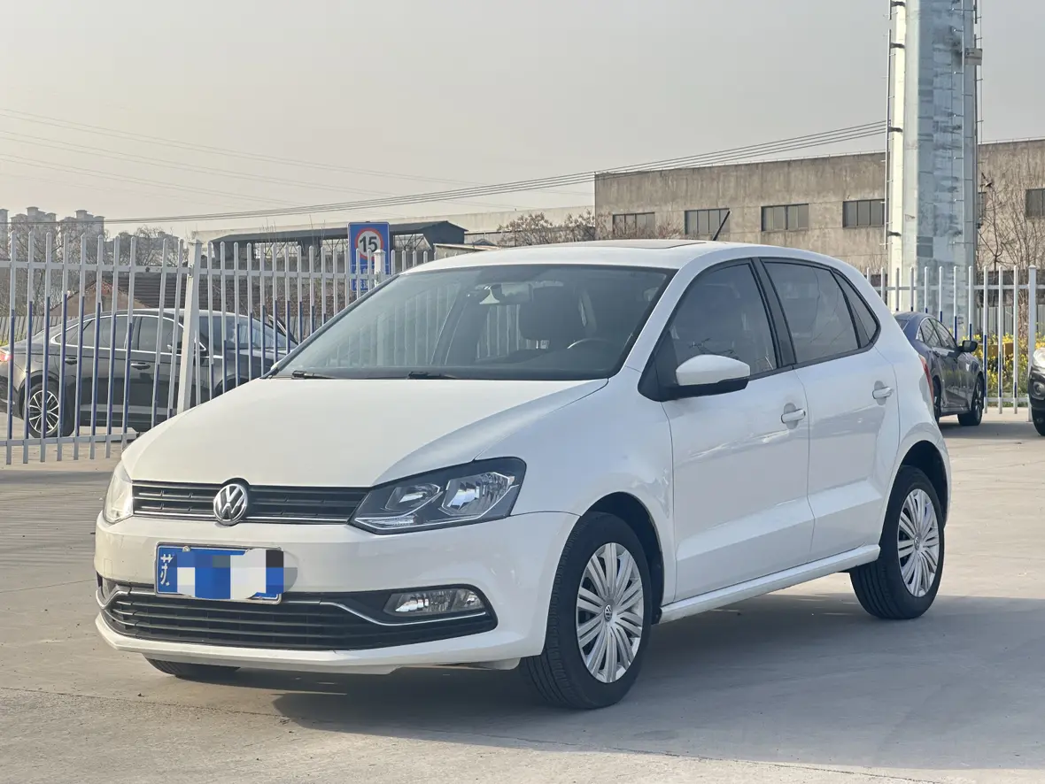 Volkswagen Polo  из Китая