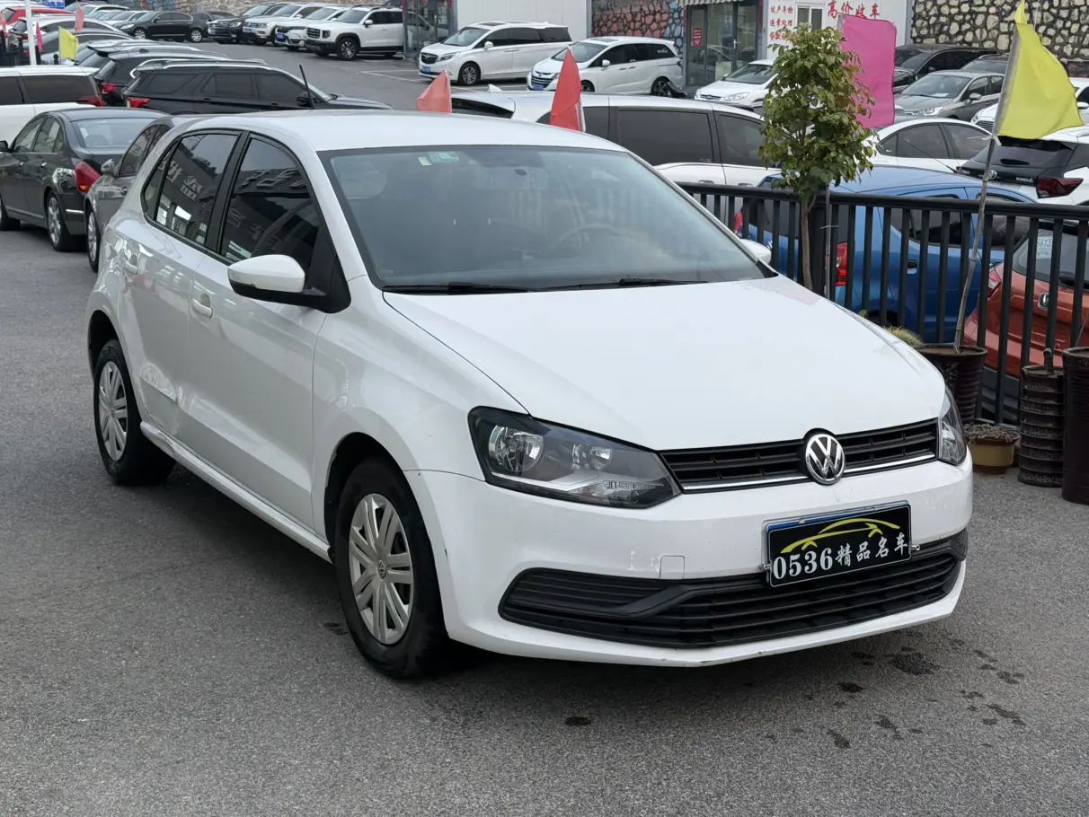 Volkswagen Polo  из Китая