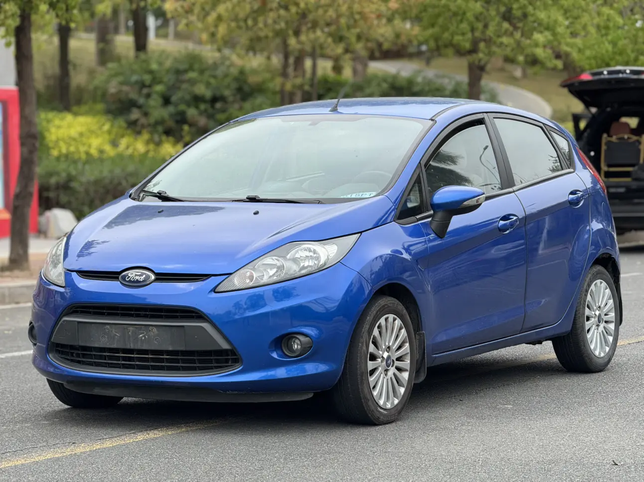 Ford Carnival