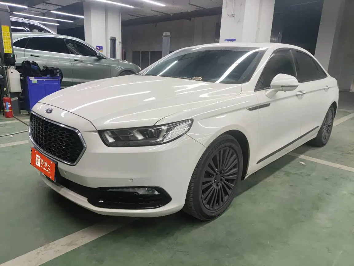Ford Taurus