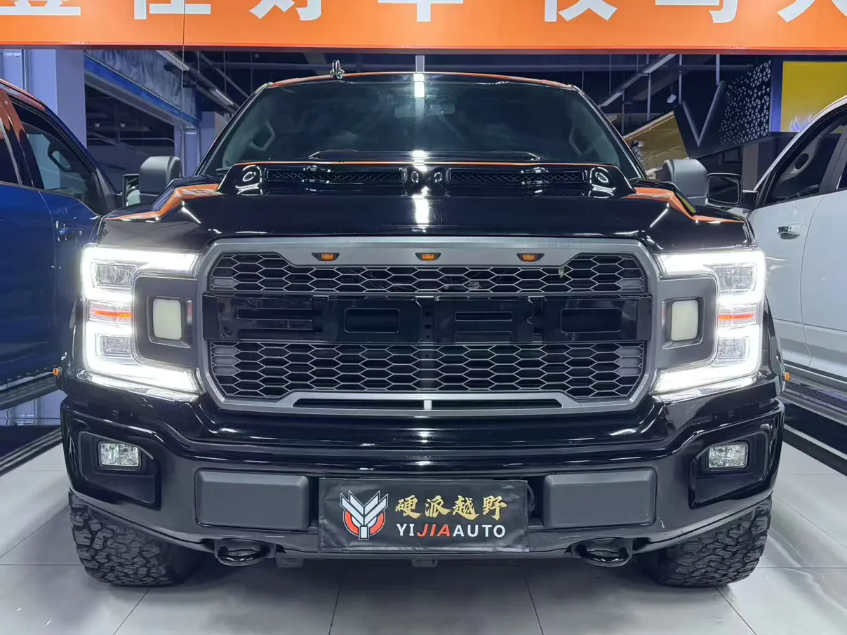 Ford F-150 Raptor