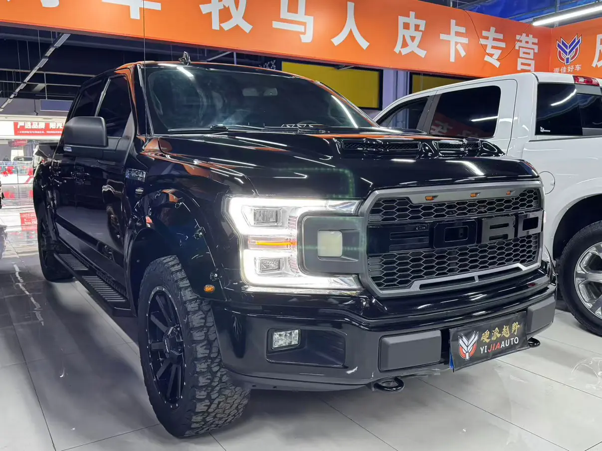 Ford F-150 Raptor