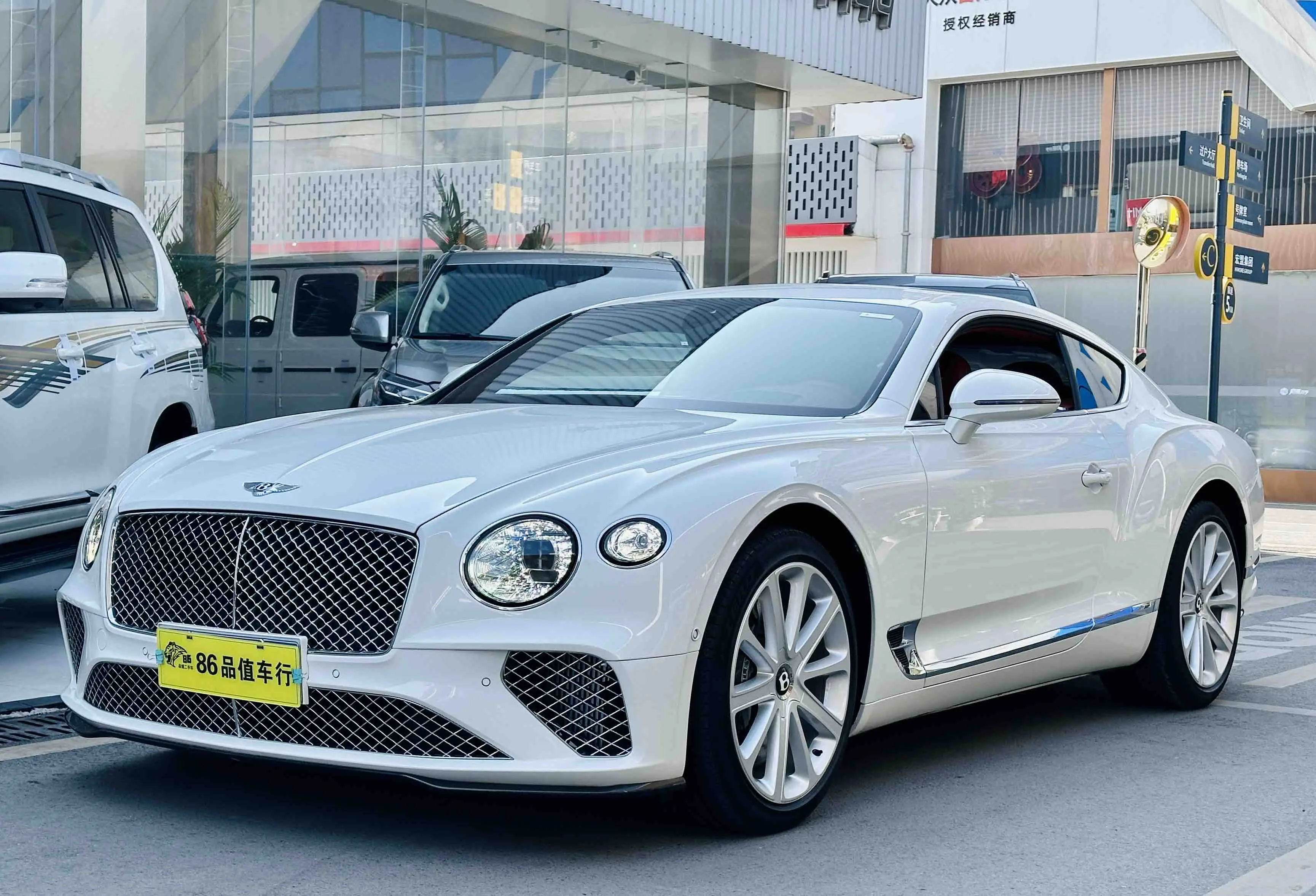 Bentley Continental  из Китая