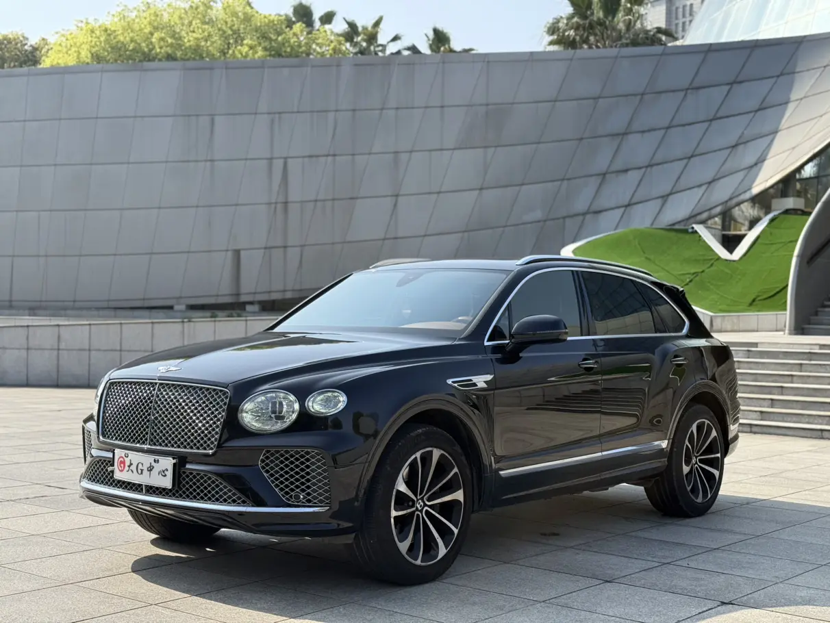 Bentley Bentayga  из Китая