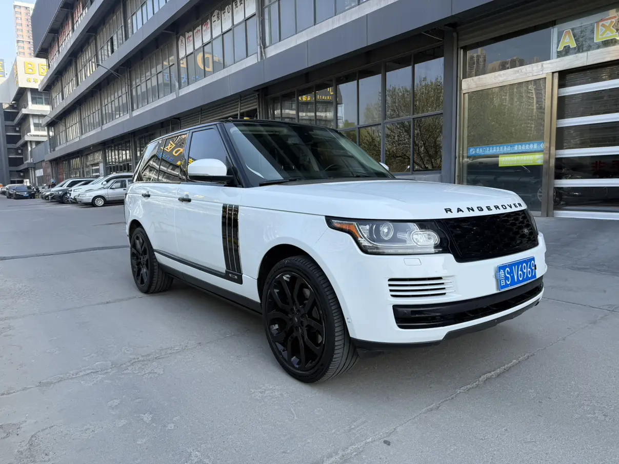 Land Rover range rover