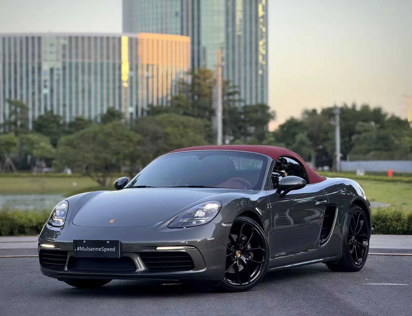 Porsche 718