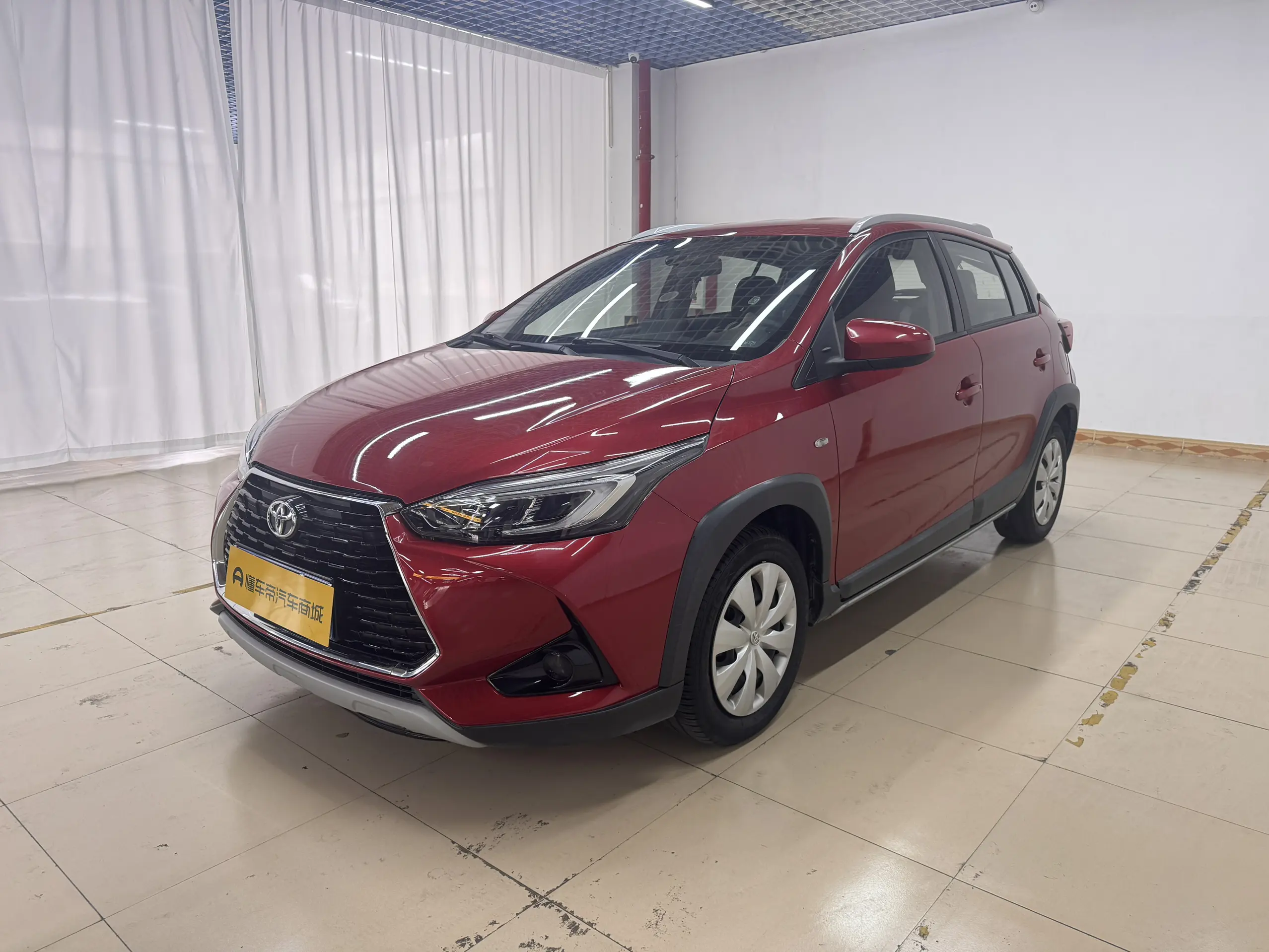Toyota Yaris L