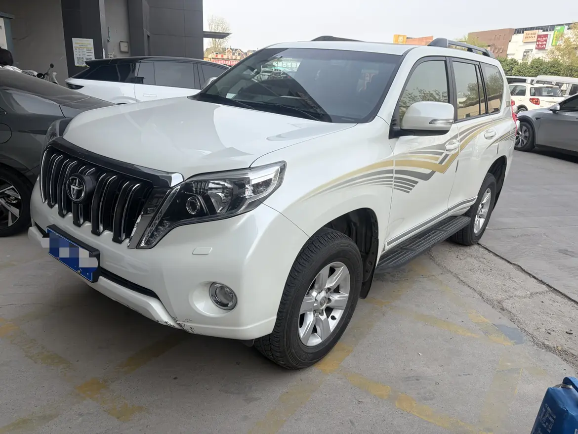 Toyota Prado