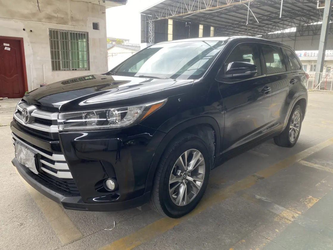 Toyota Highlander  из Китая