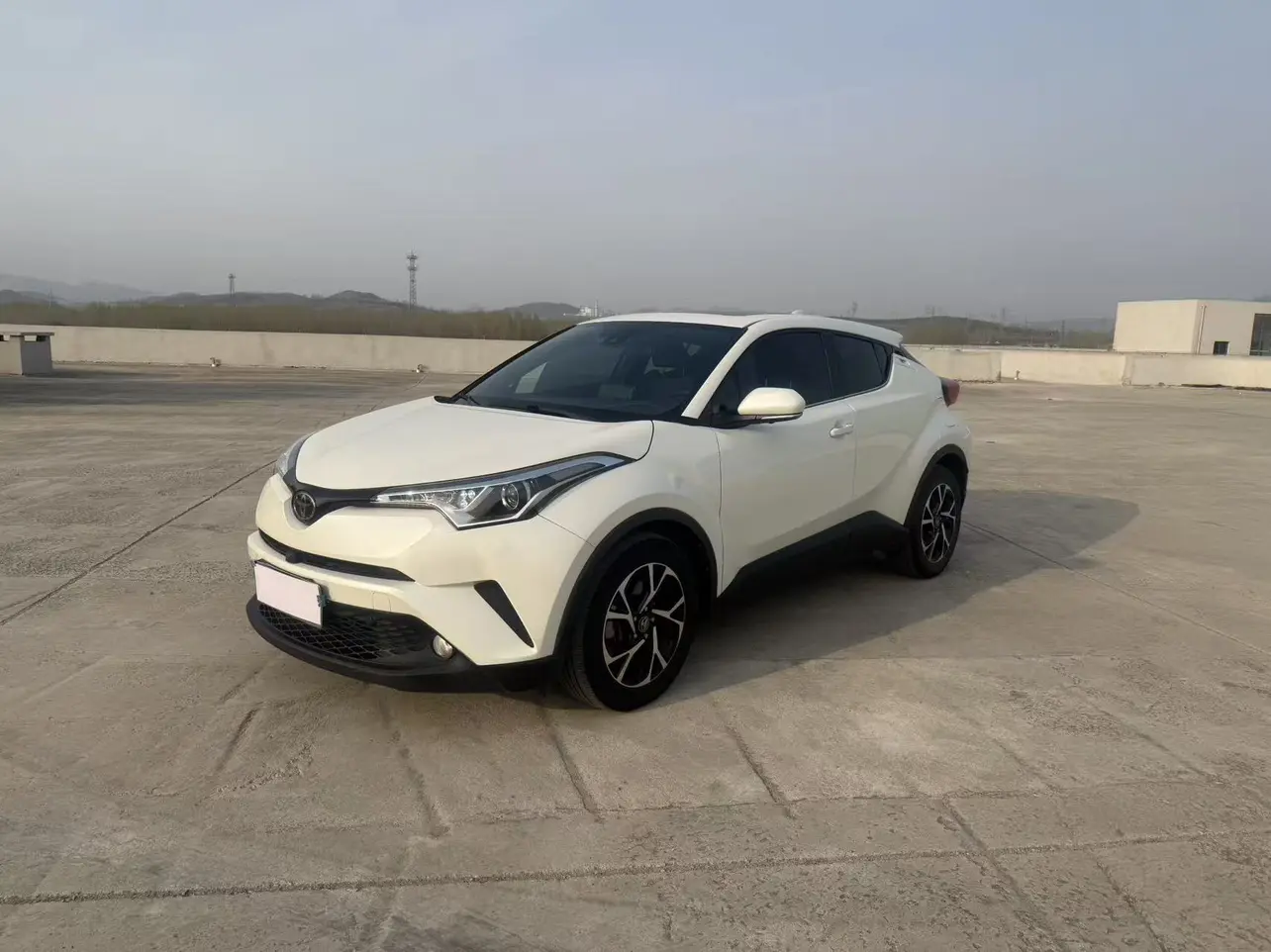 Toyota C-HR  из Китая
