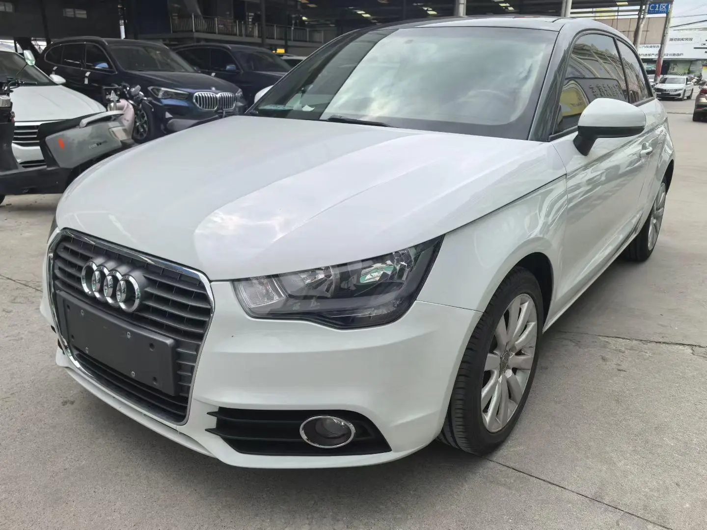 Audi A1  из Китая