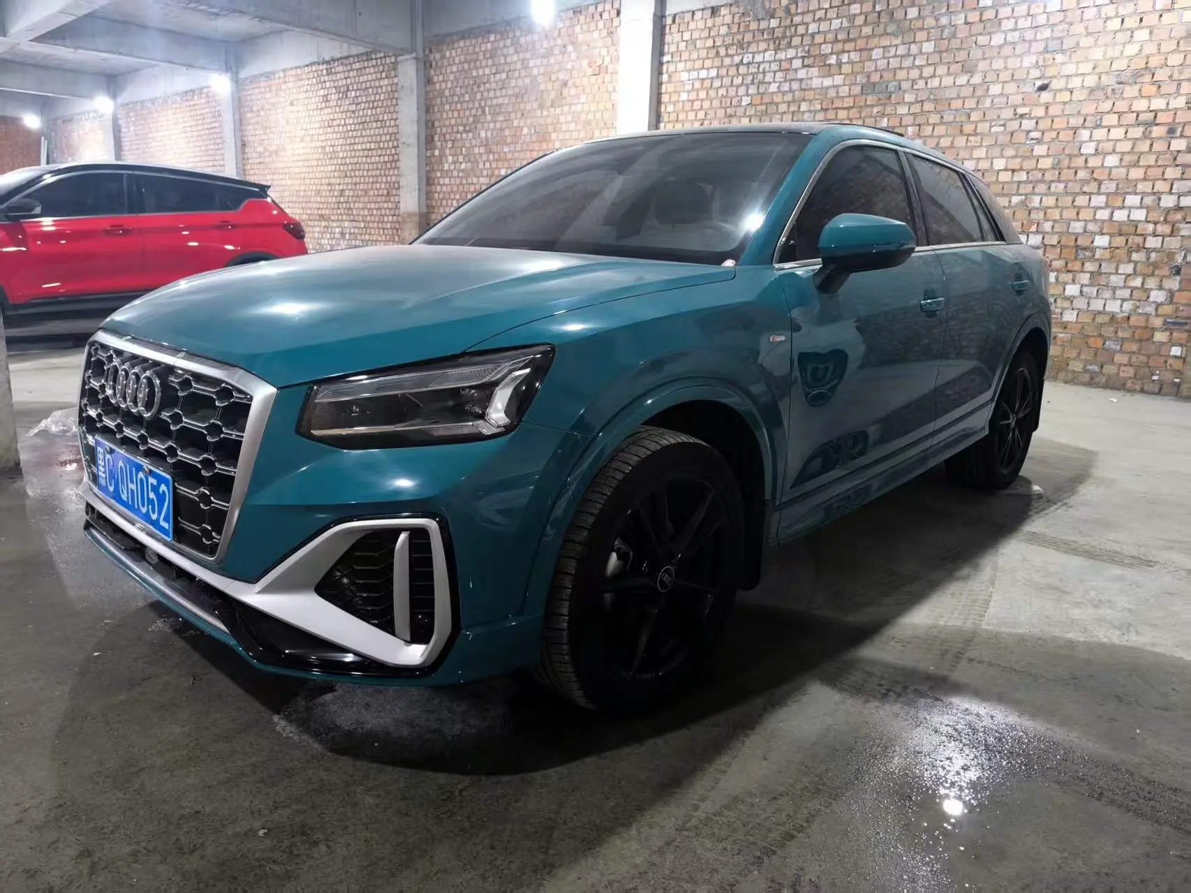 Audi Q2L