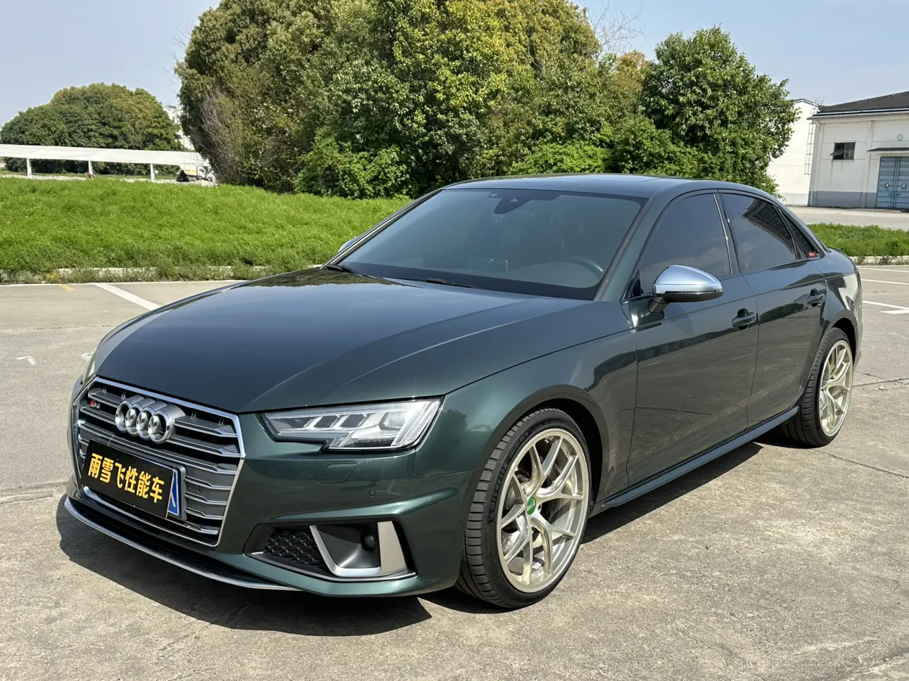 Audi S4