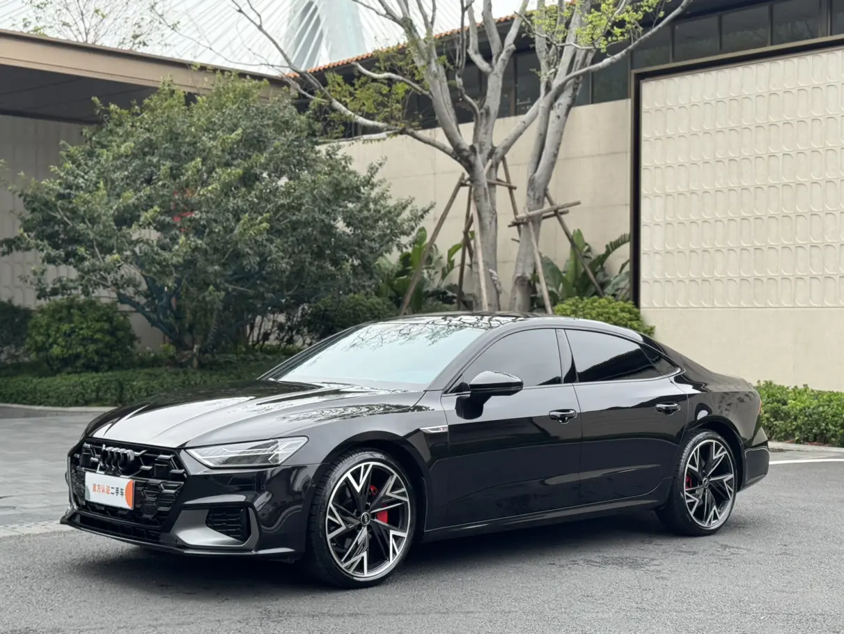 Audi A7L