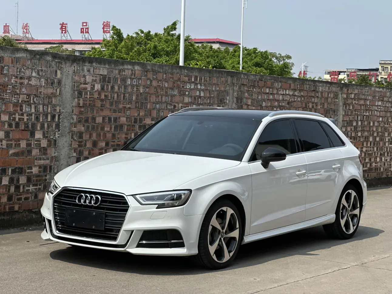 Audi A3  из Китая