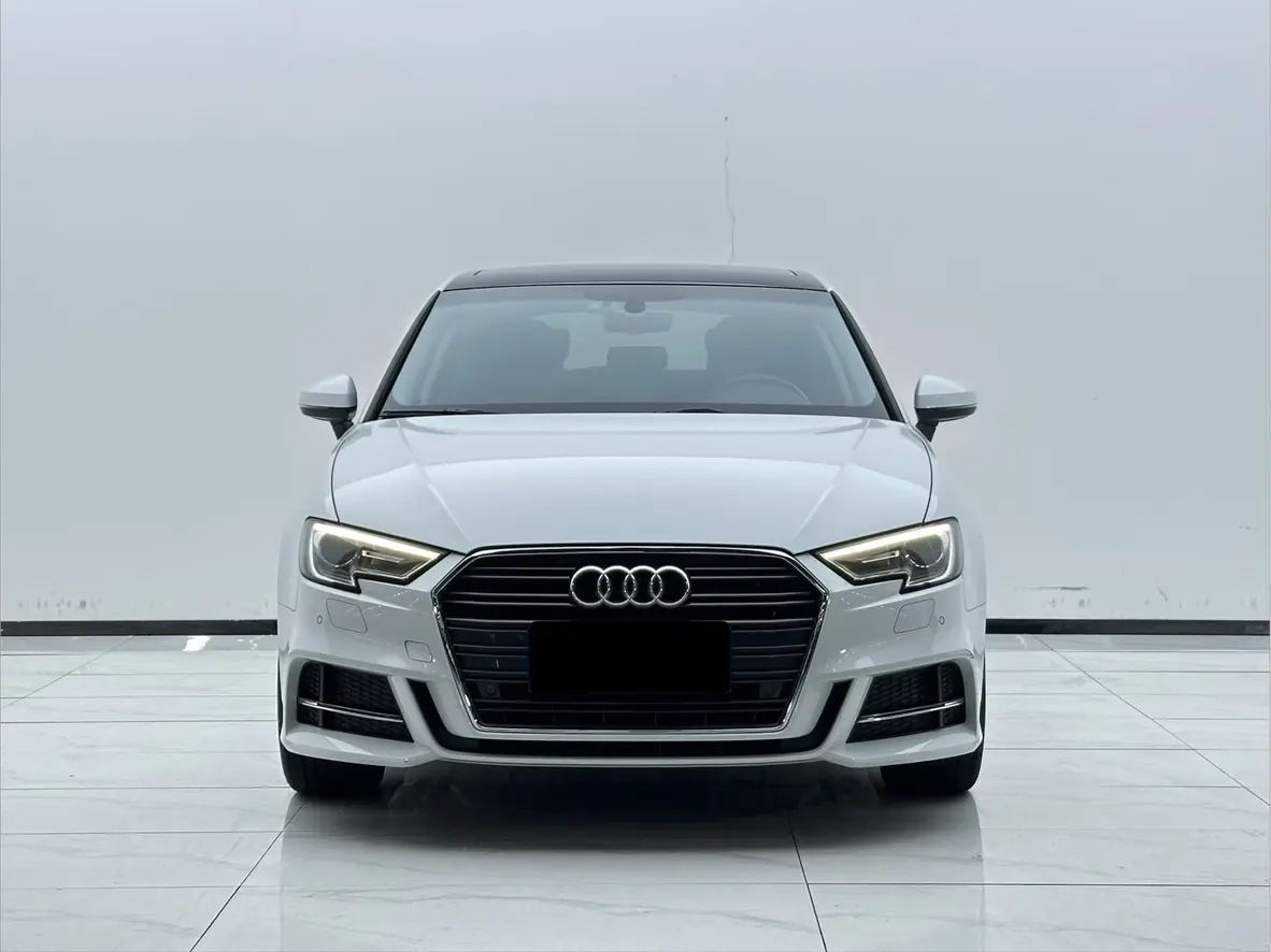 Audi A3  из Китая