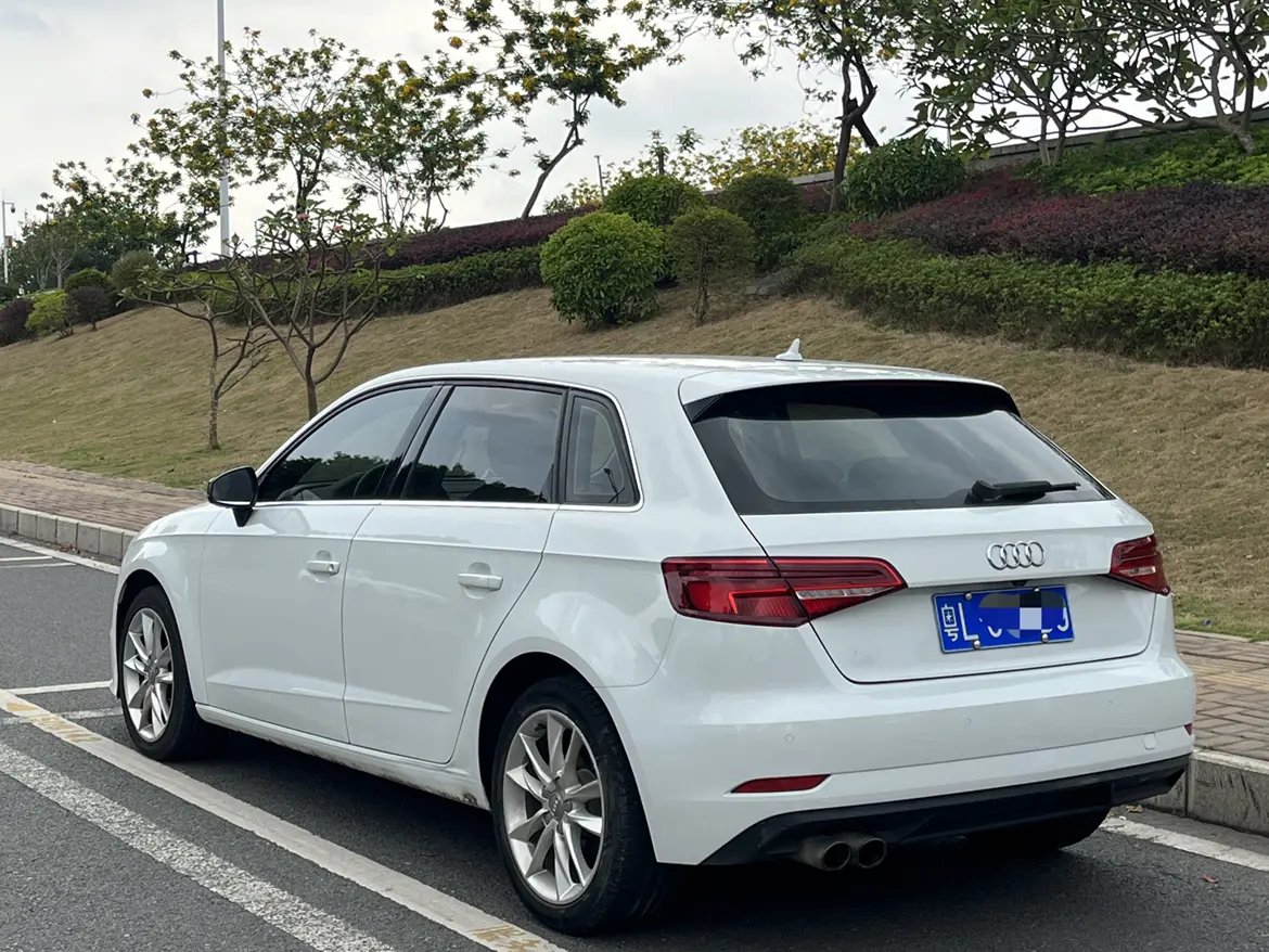 Audi A3  из Китая