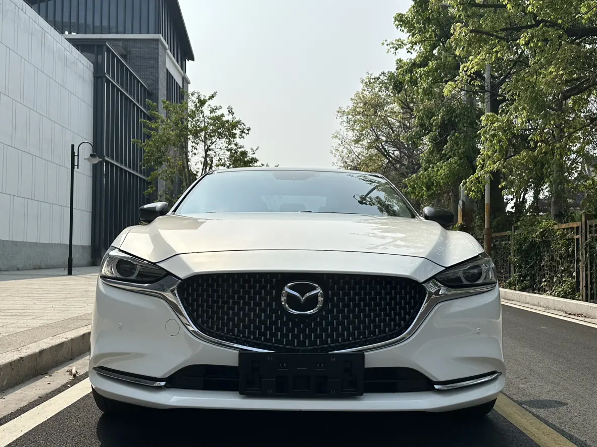 Mazda Atenza