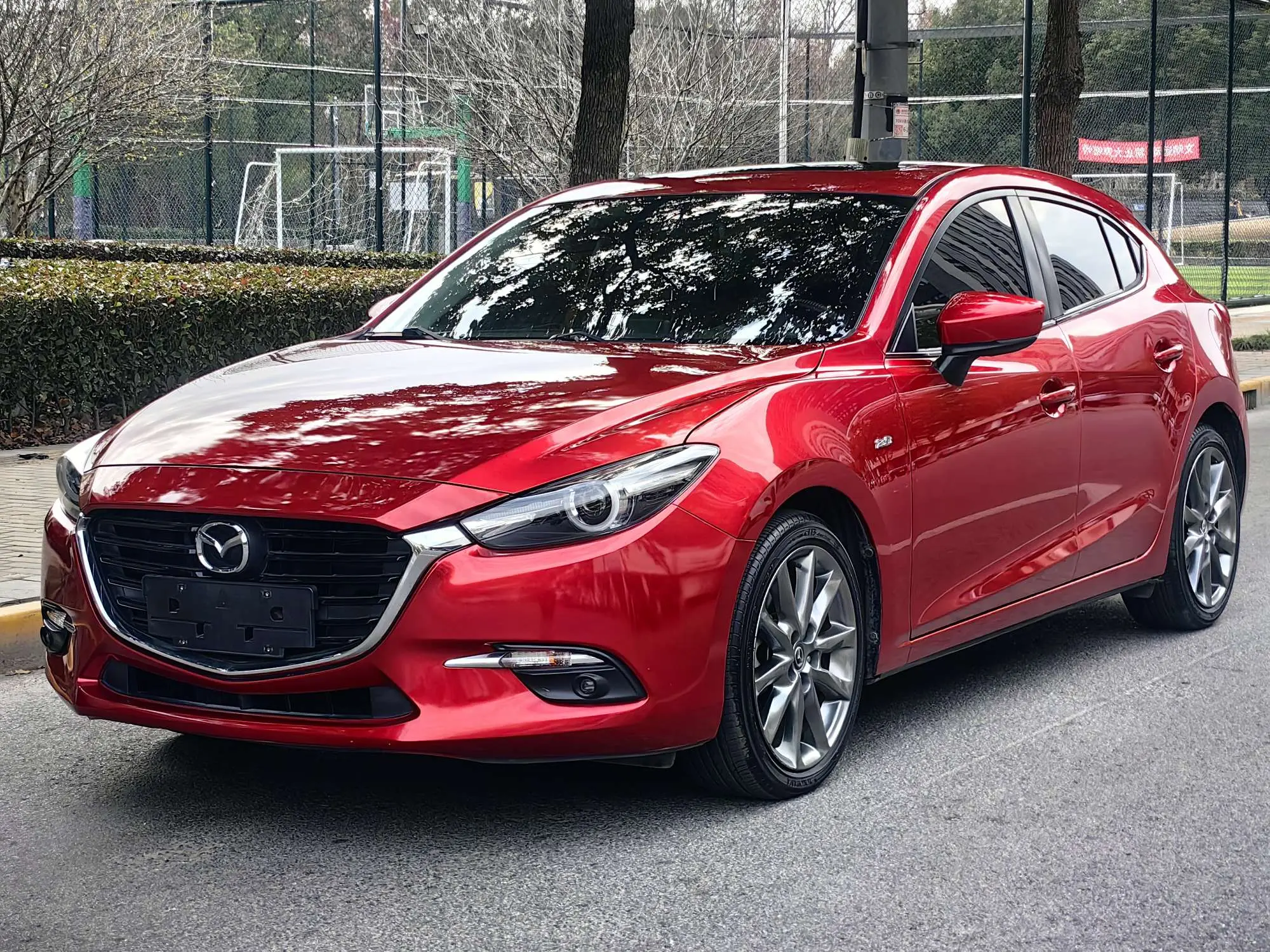 Mazda Axela (Mazda3)  из Китая