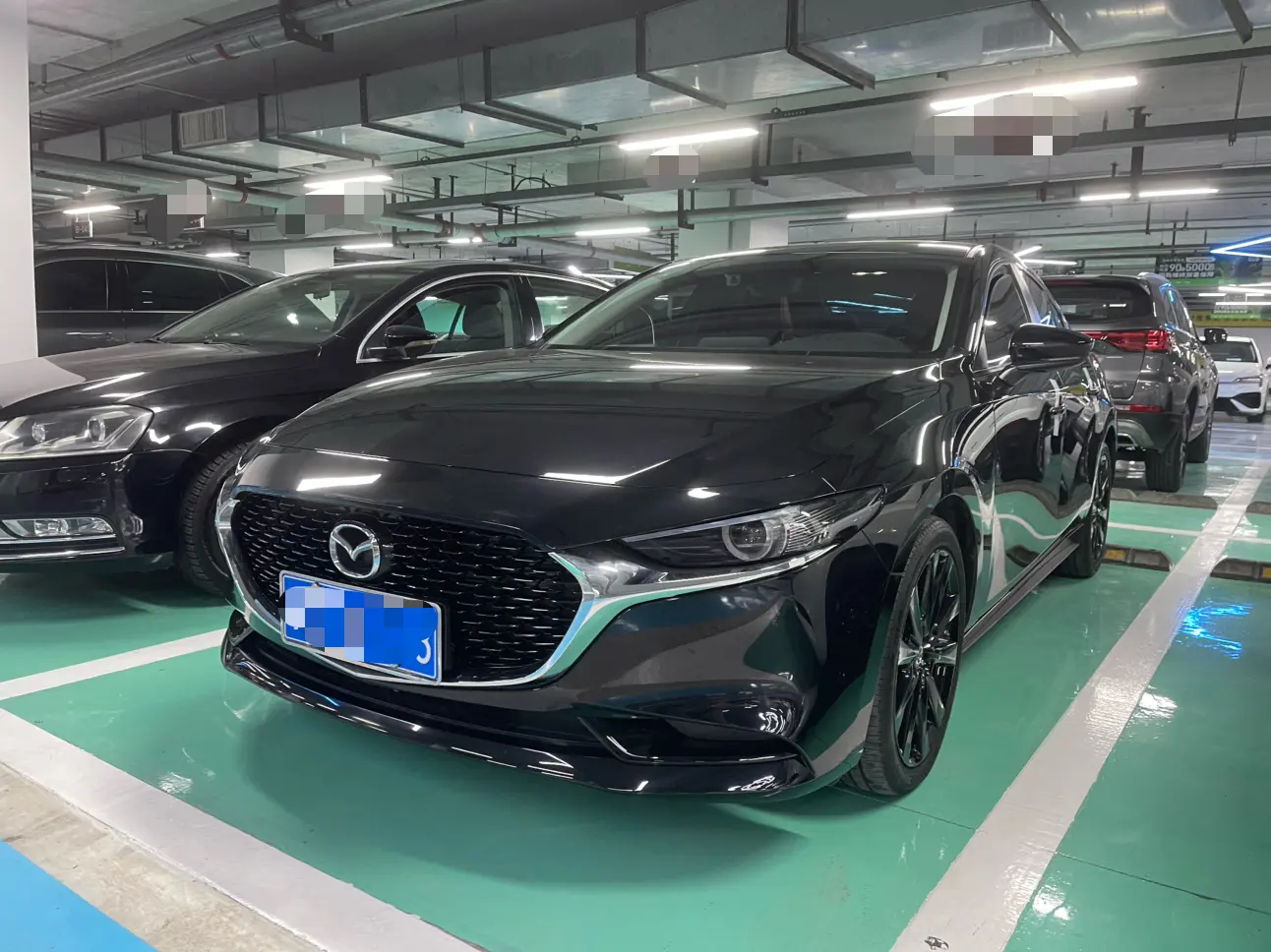 Mazda Axela