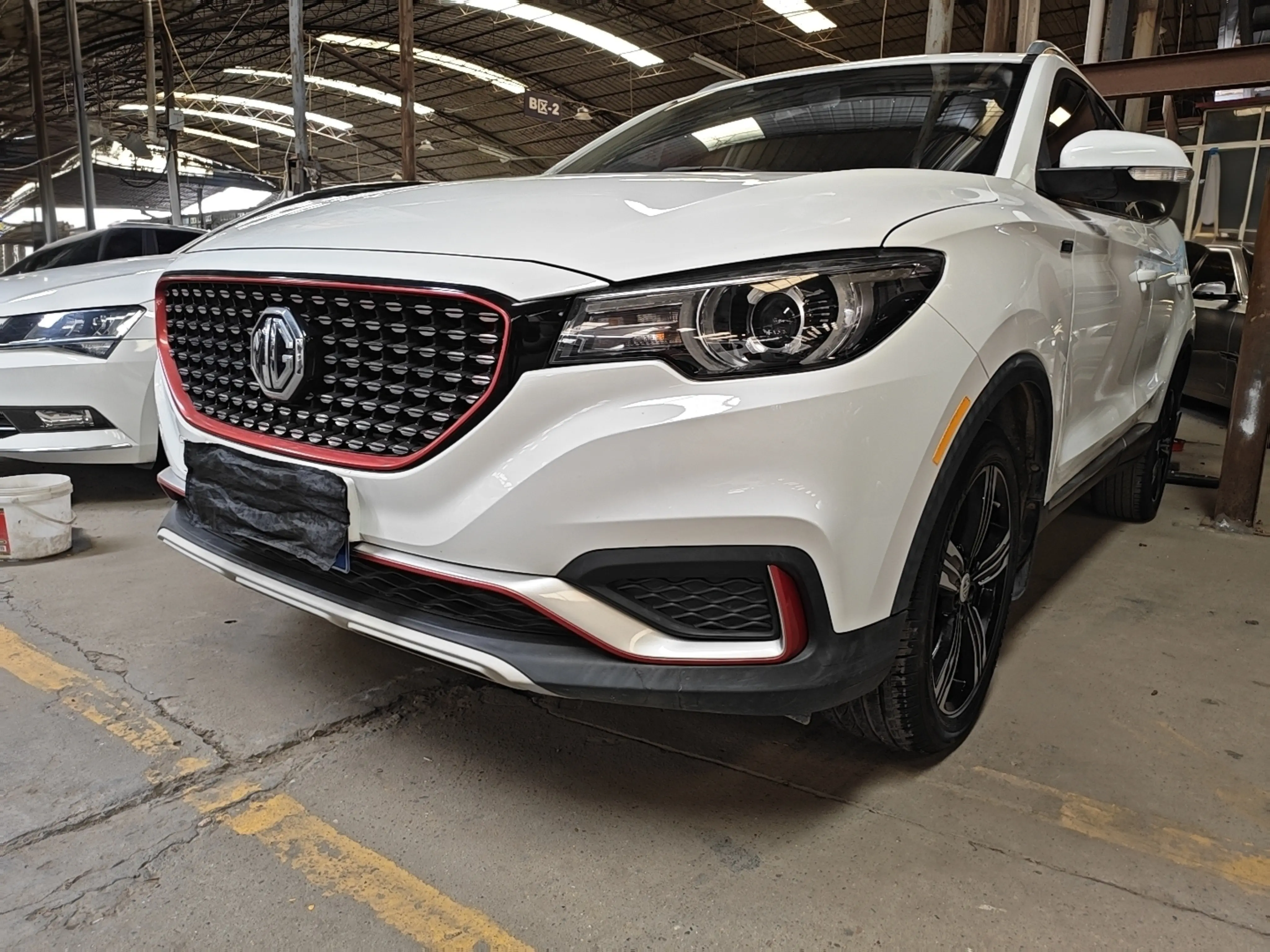 MG ZS