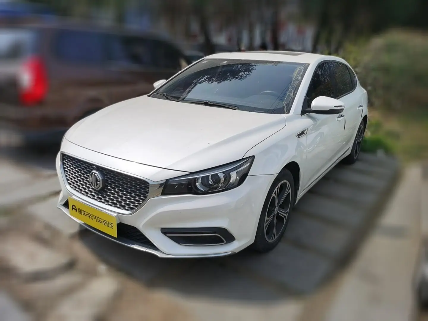 MG 6  из Китая