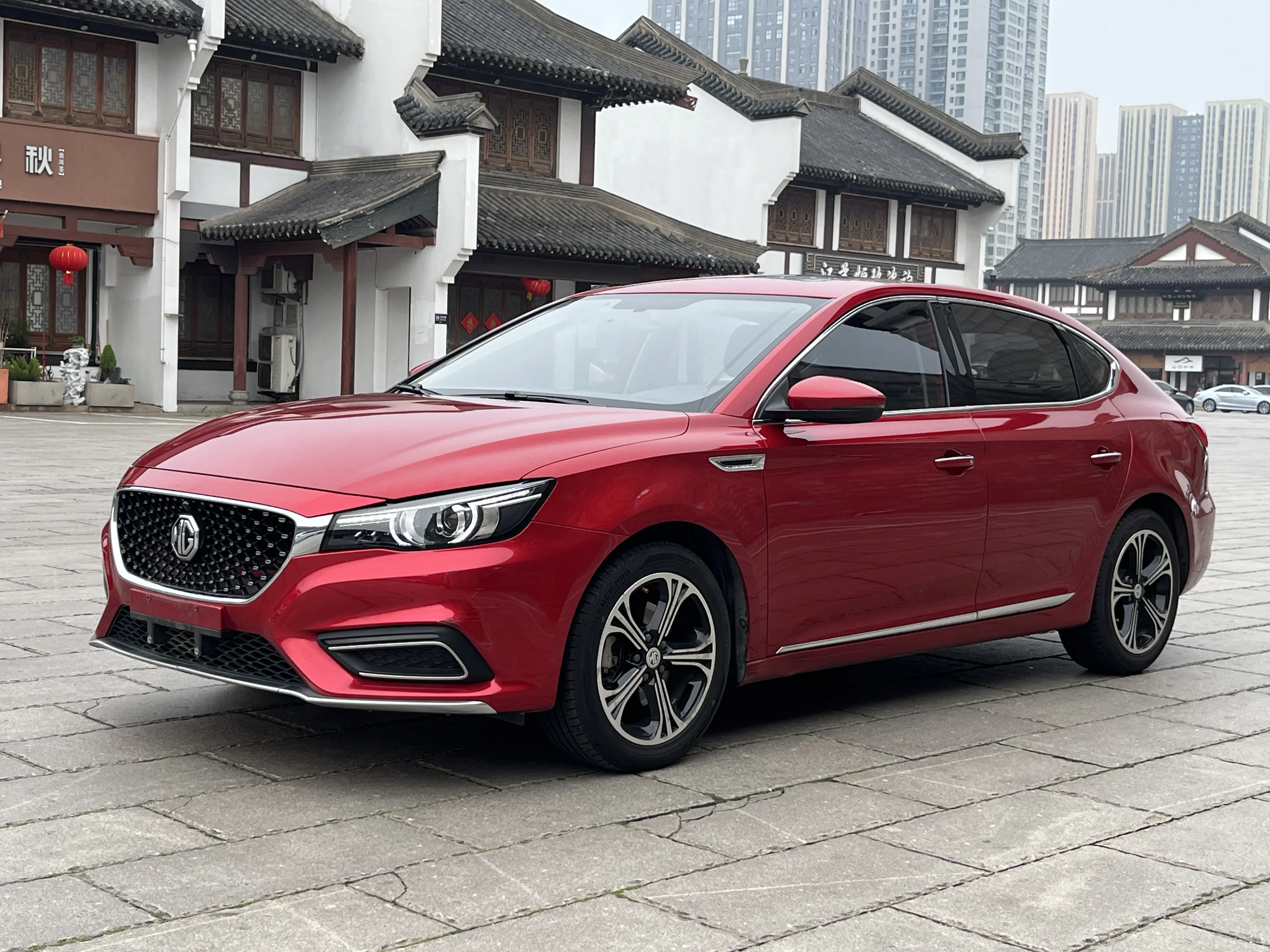 MG 6  из Китая