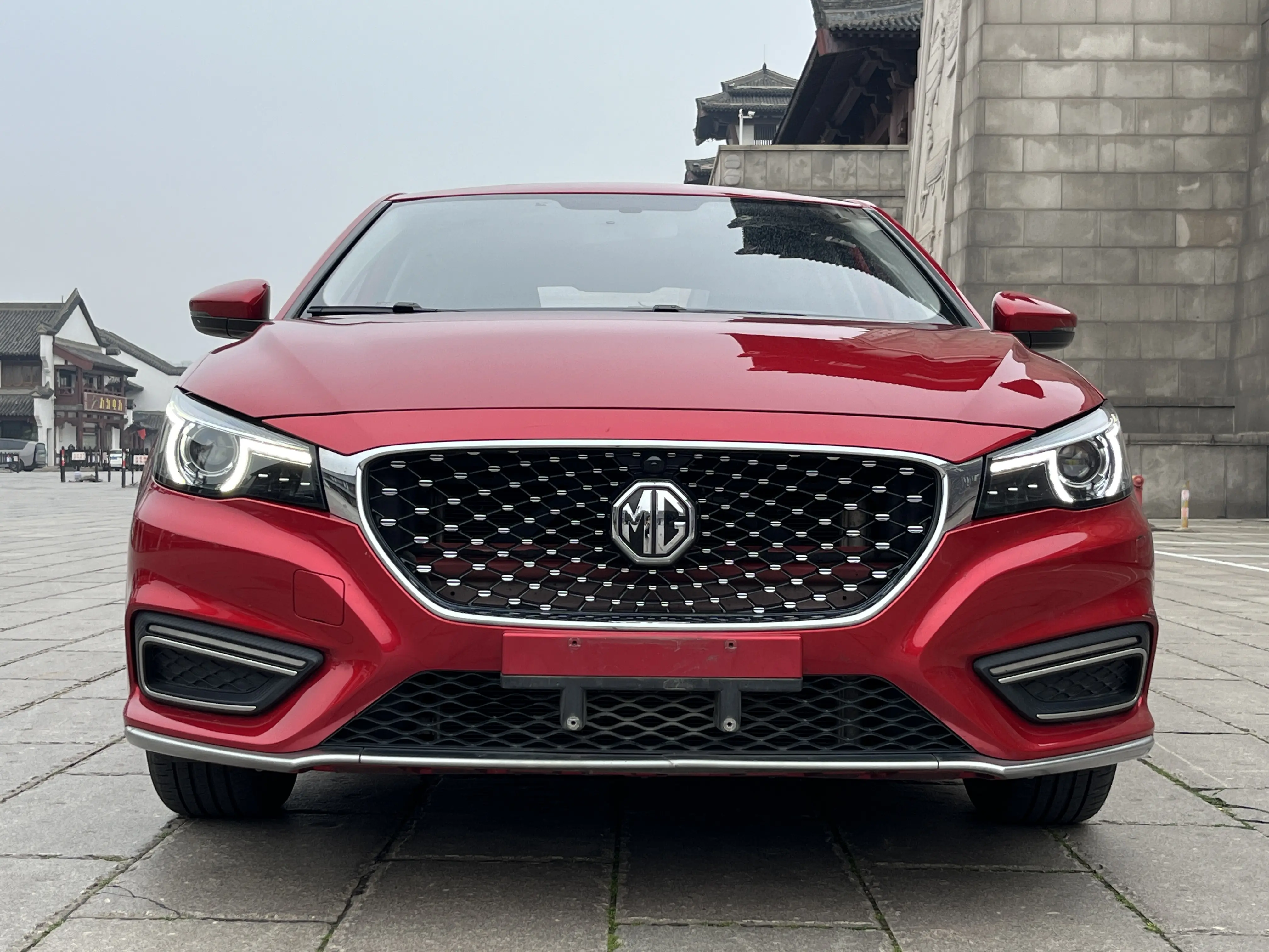 MG 6  из Китая