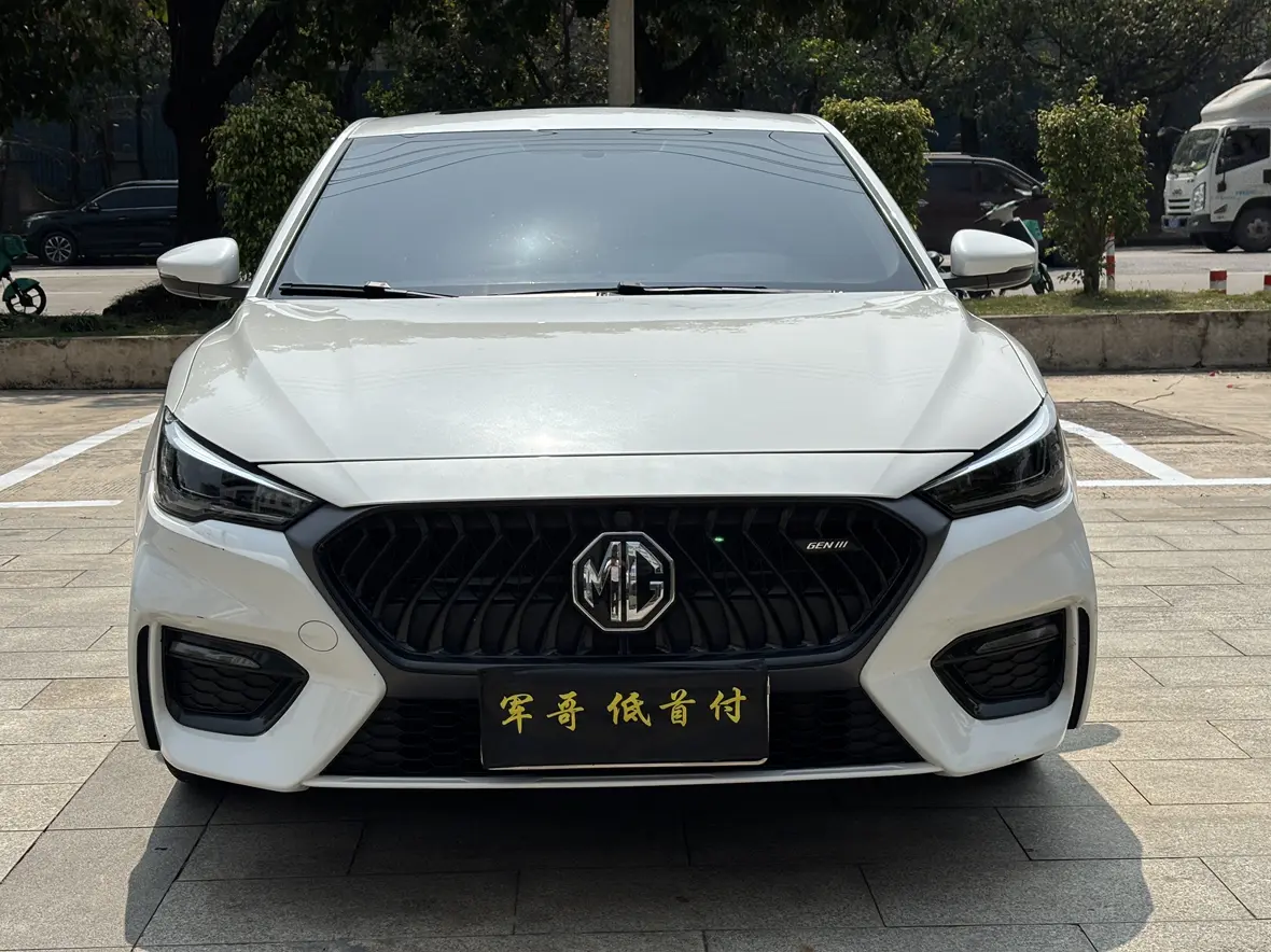 MG 6  из Китая