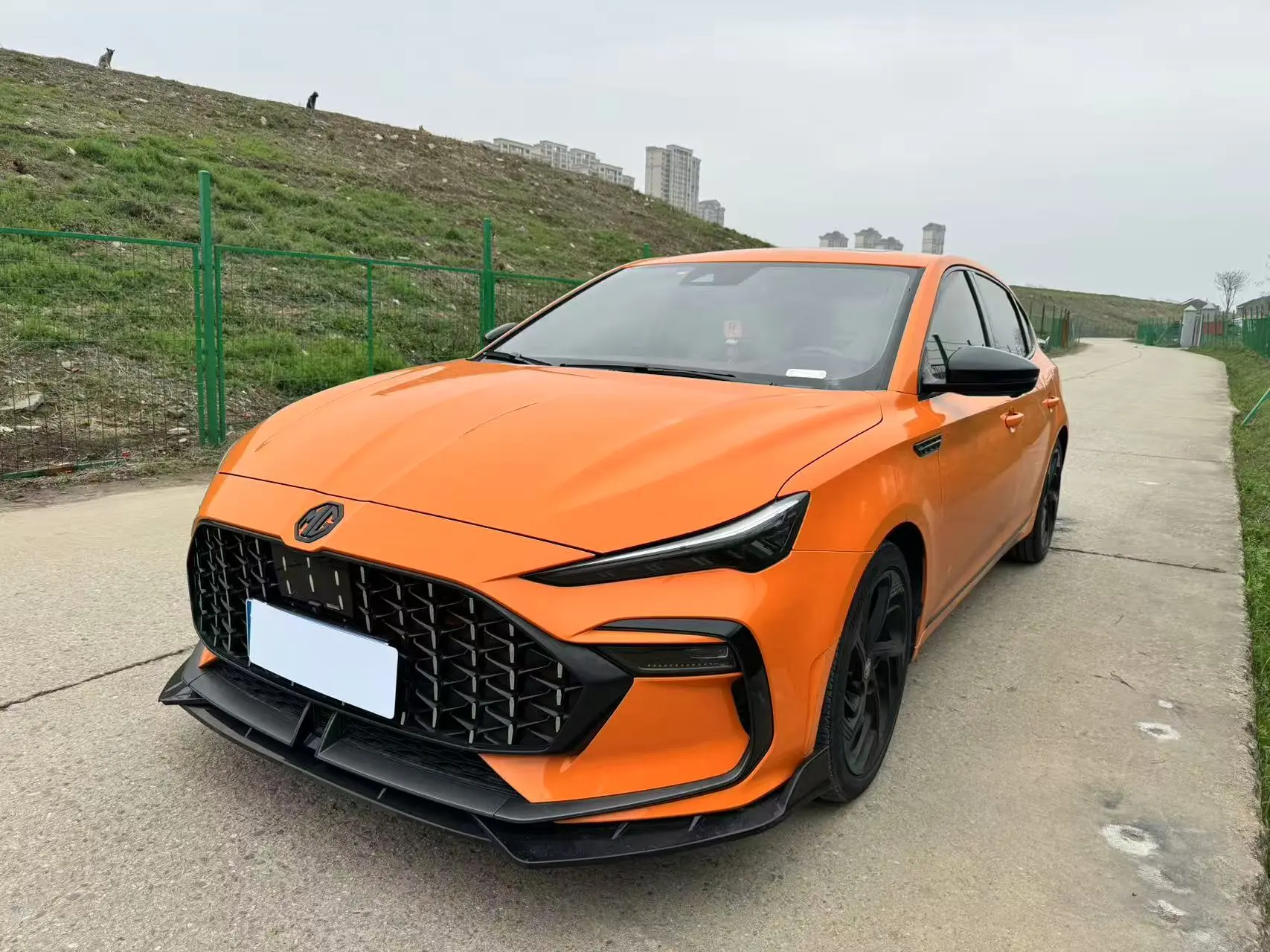 MG 6  из Китая