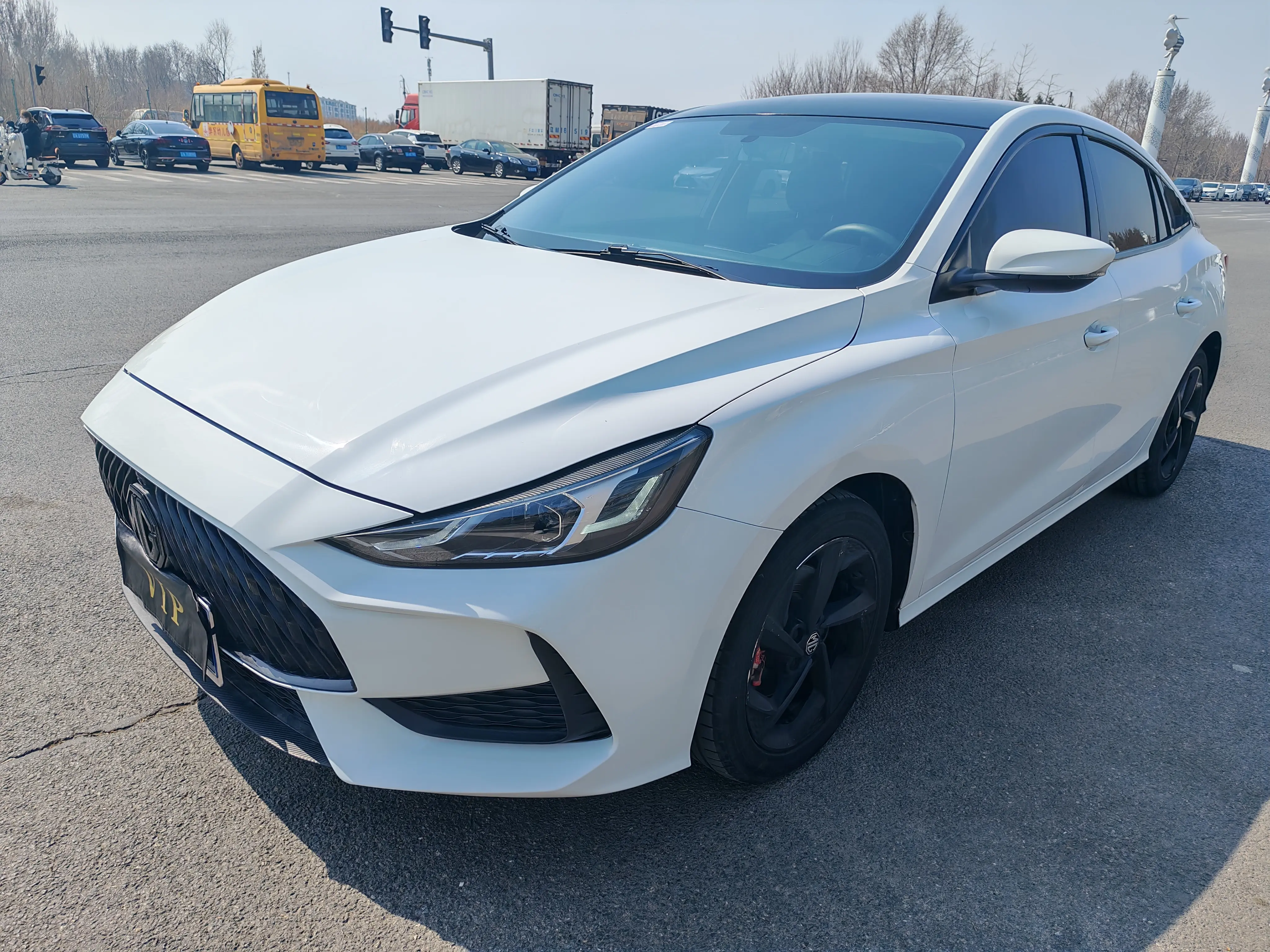 MG 5  из Китая